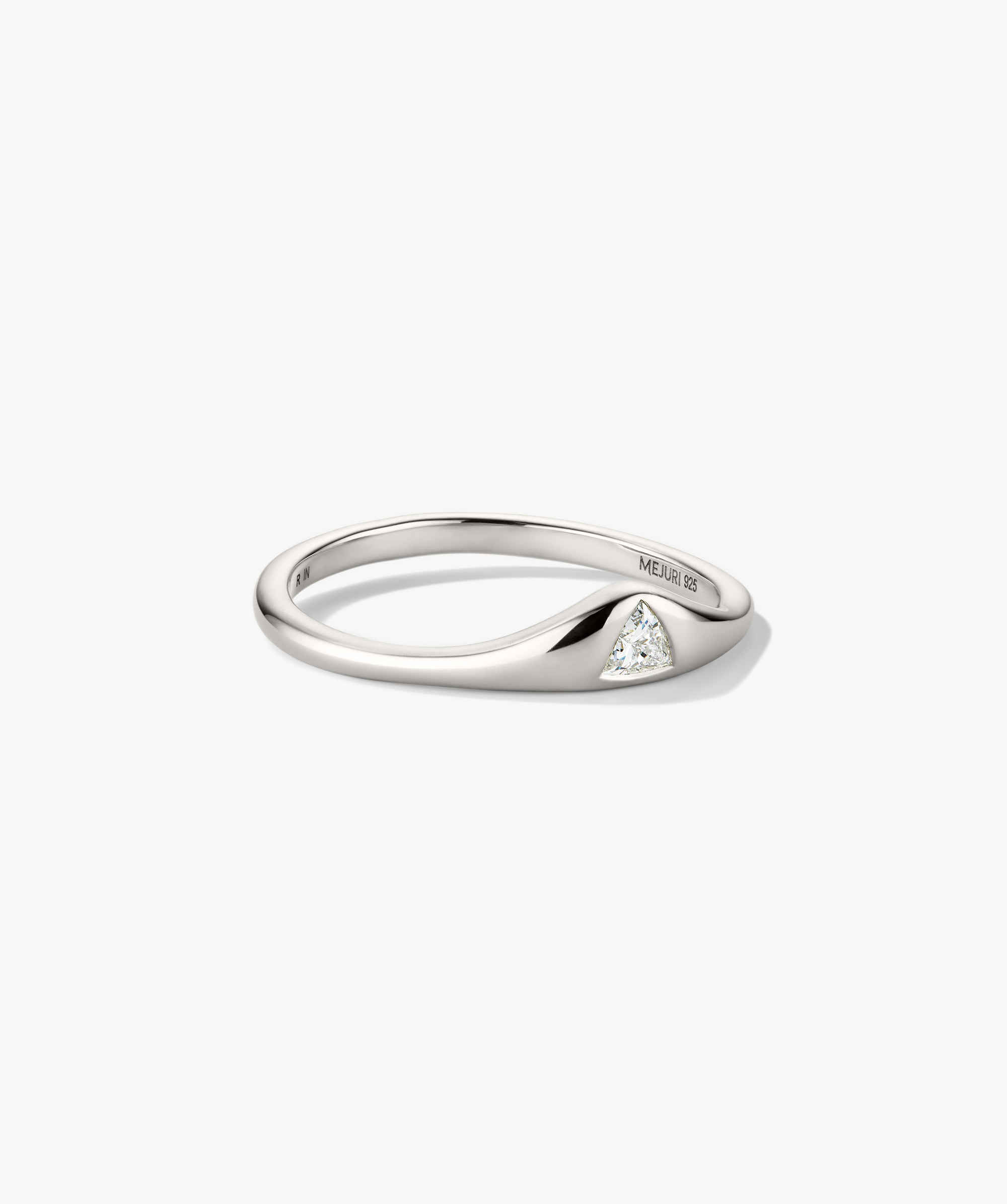 Organic Dôme Crescent Nesting Ring
