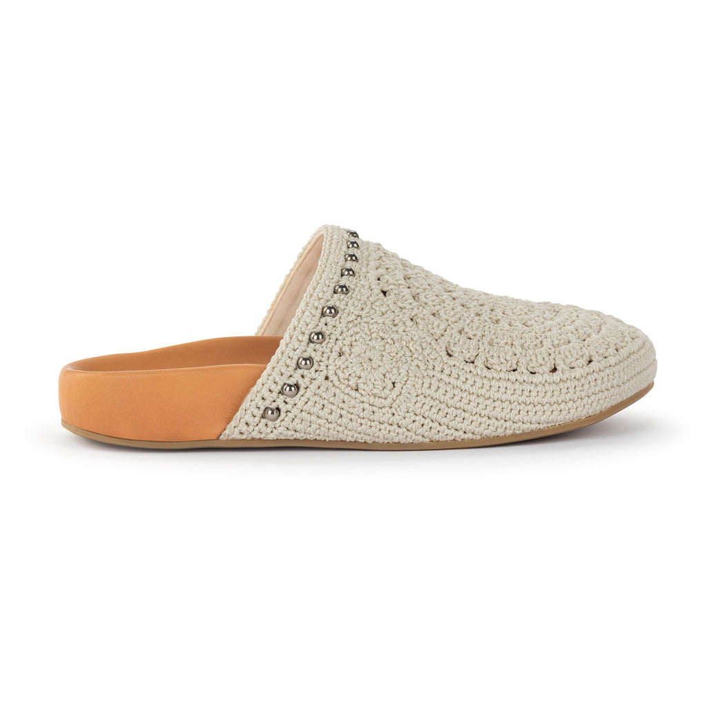 Bolinas Clog - Hand Crochet - Natural Medallion