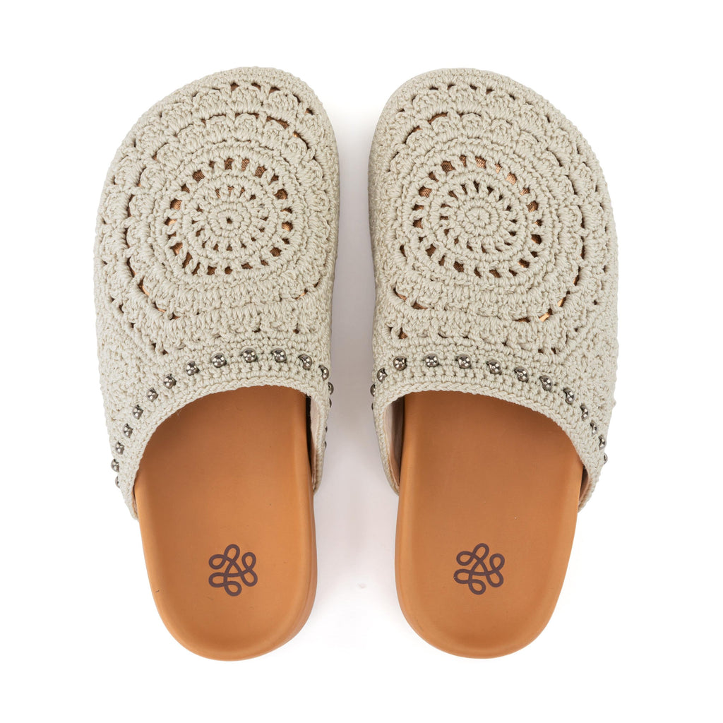 Bolinas Clog - Hand Crochet - Natural Medallion