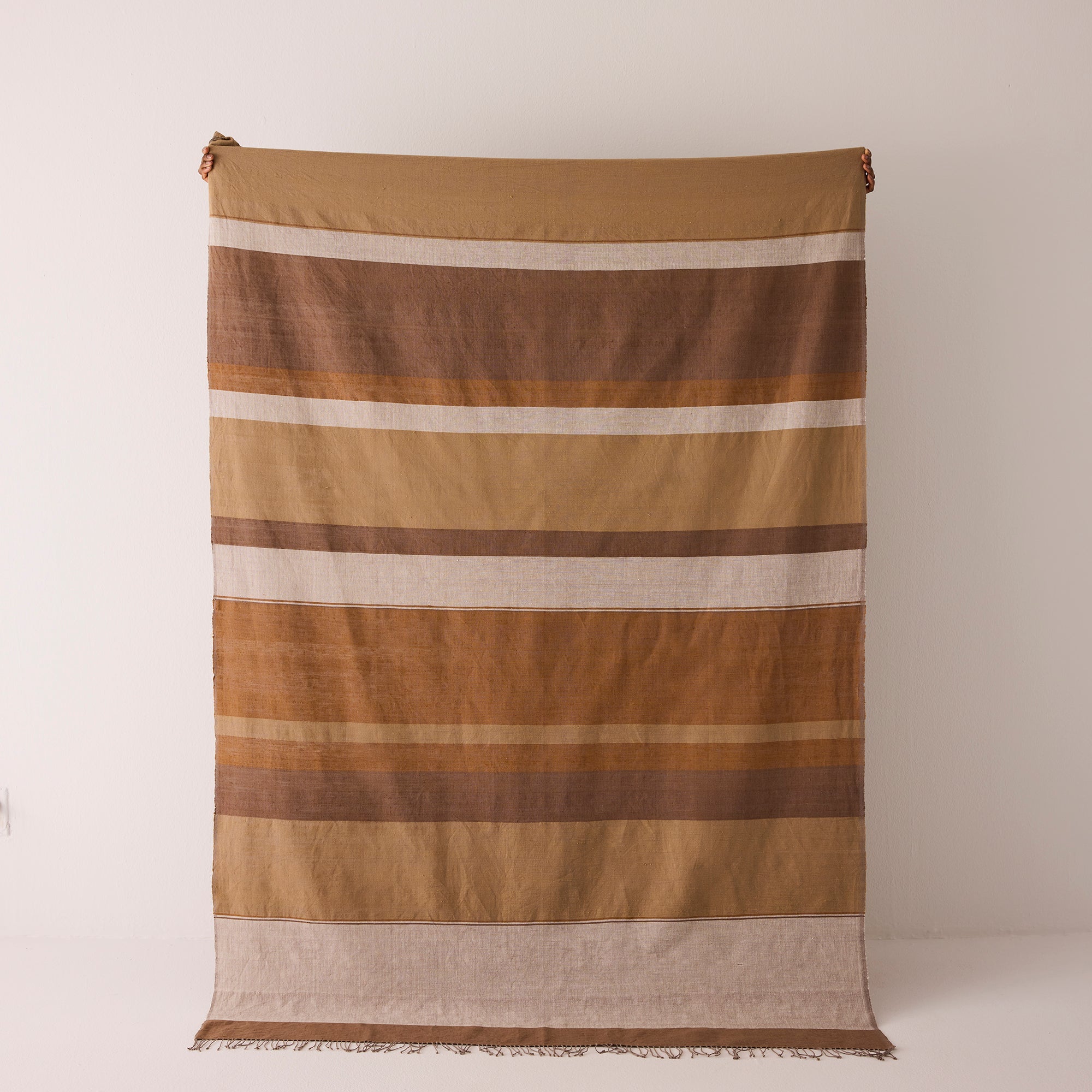 Dalol Throw - Exclusive