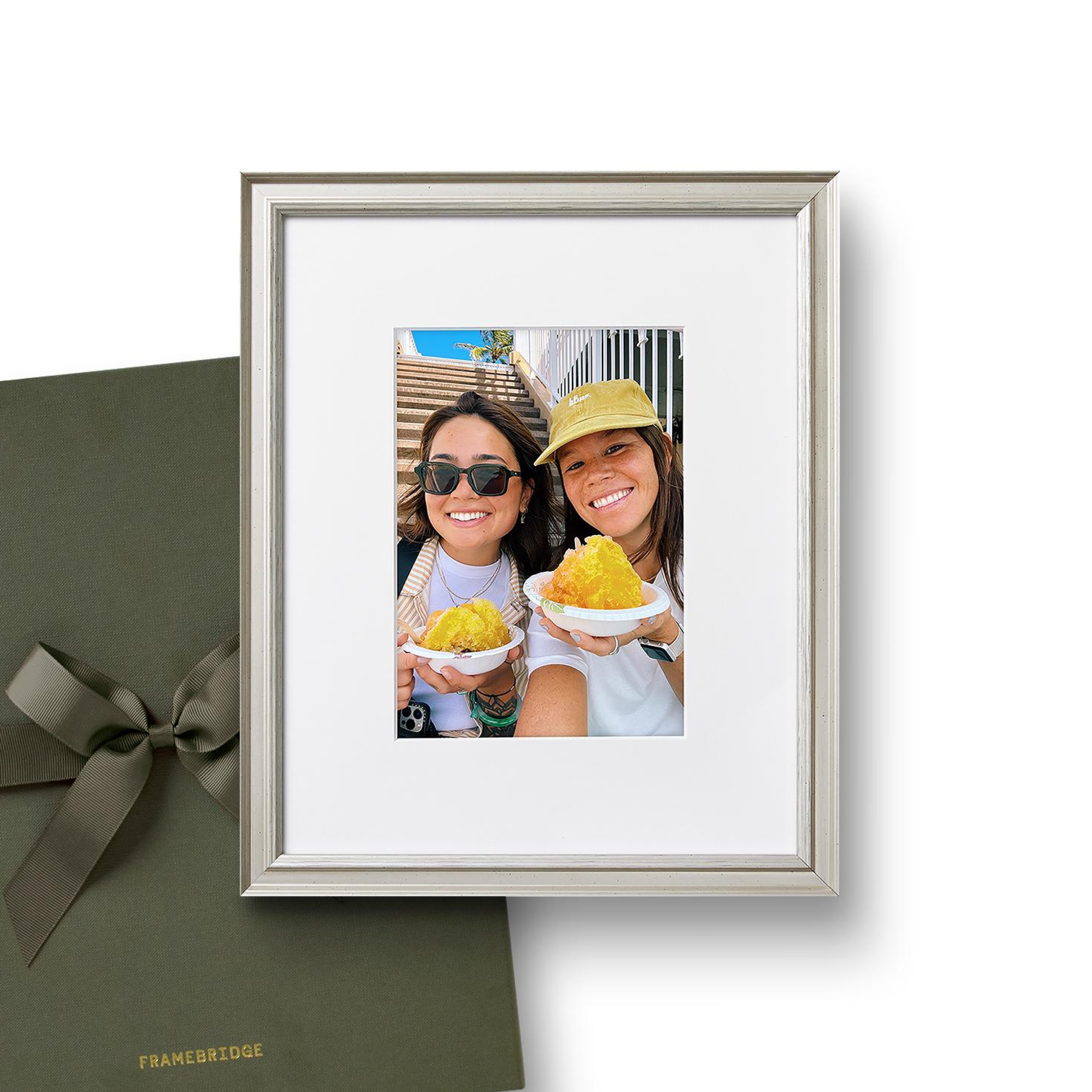 The Perfect Gift: 10x12 - Newport