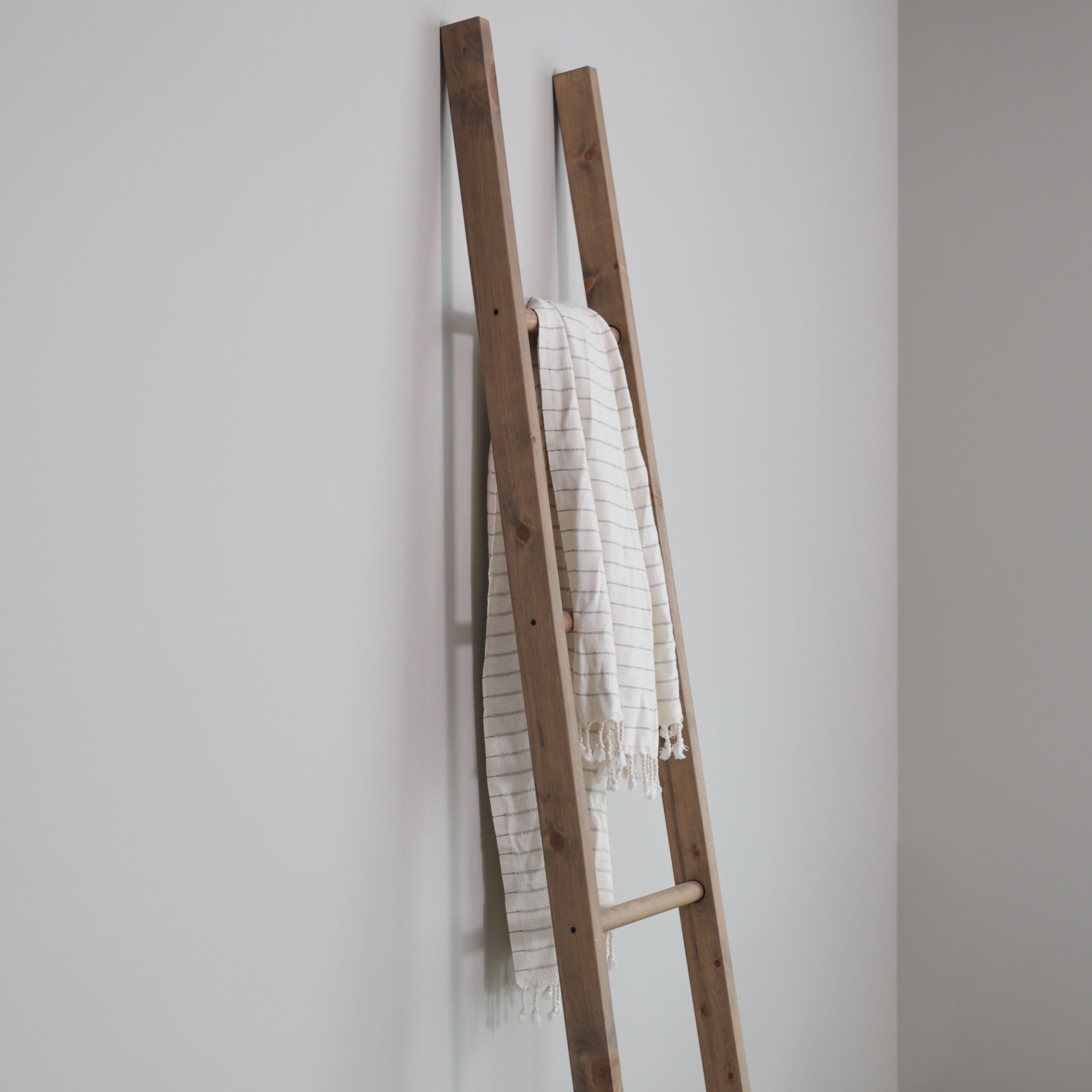 Heritage Blanket Ladder