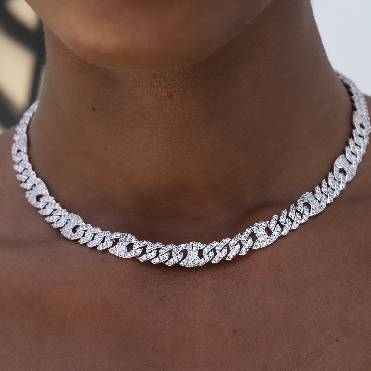 Iced Mariner Cuban Necklace in White Gold- 9mm