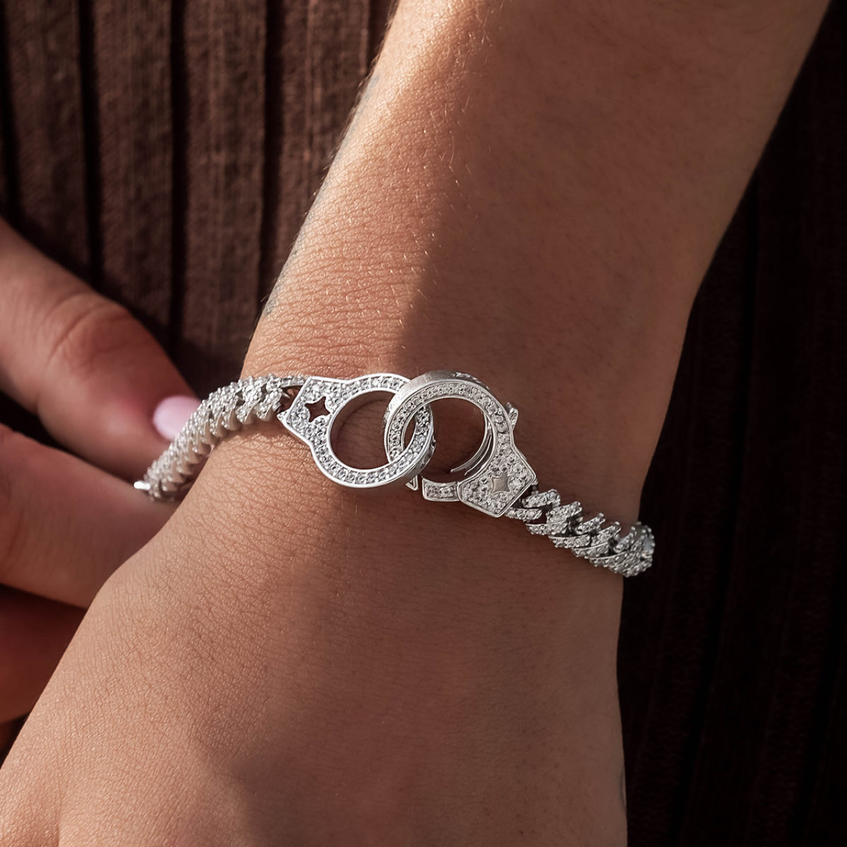 GLD Iced Handcuff Diamond Prong Cuban Bracelet in White Gold