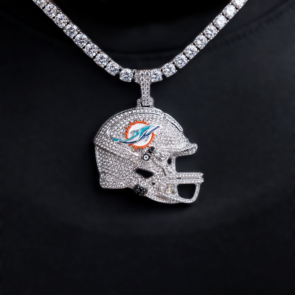 Official NFL 2025 Edition Miami Dolphins Helmet Pendant