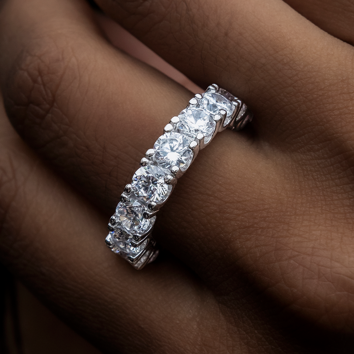 Women's Moissanite Diamond Band Ring in White Gold Vermeil - 5mm