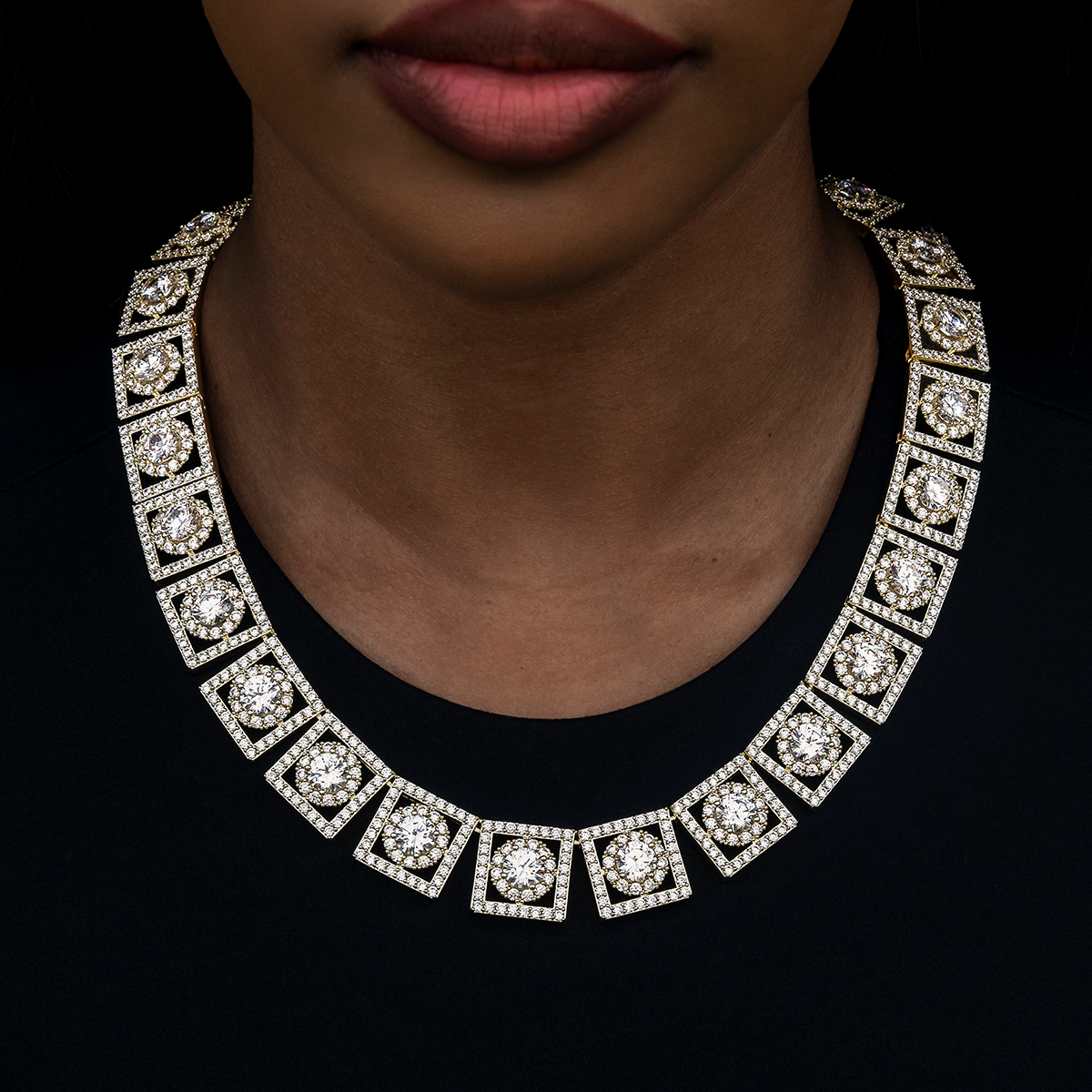 Layered Halo Diamond Link Necklace in Yellow Gold