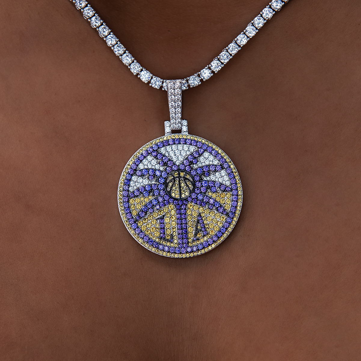 Los Angeles Sparks Official WNBA Logo Pendant in White Gold