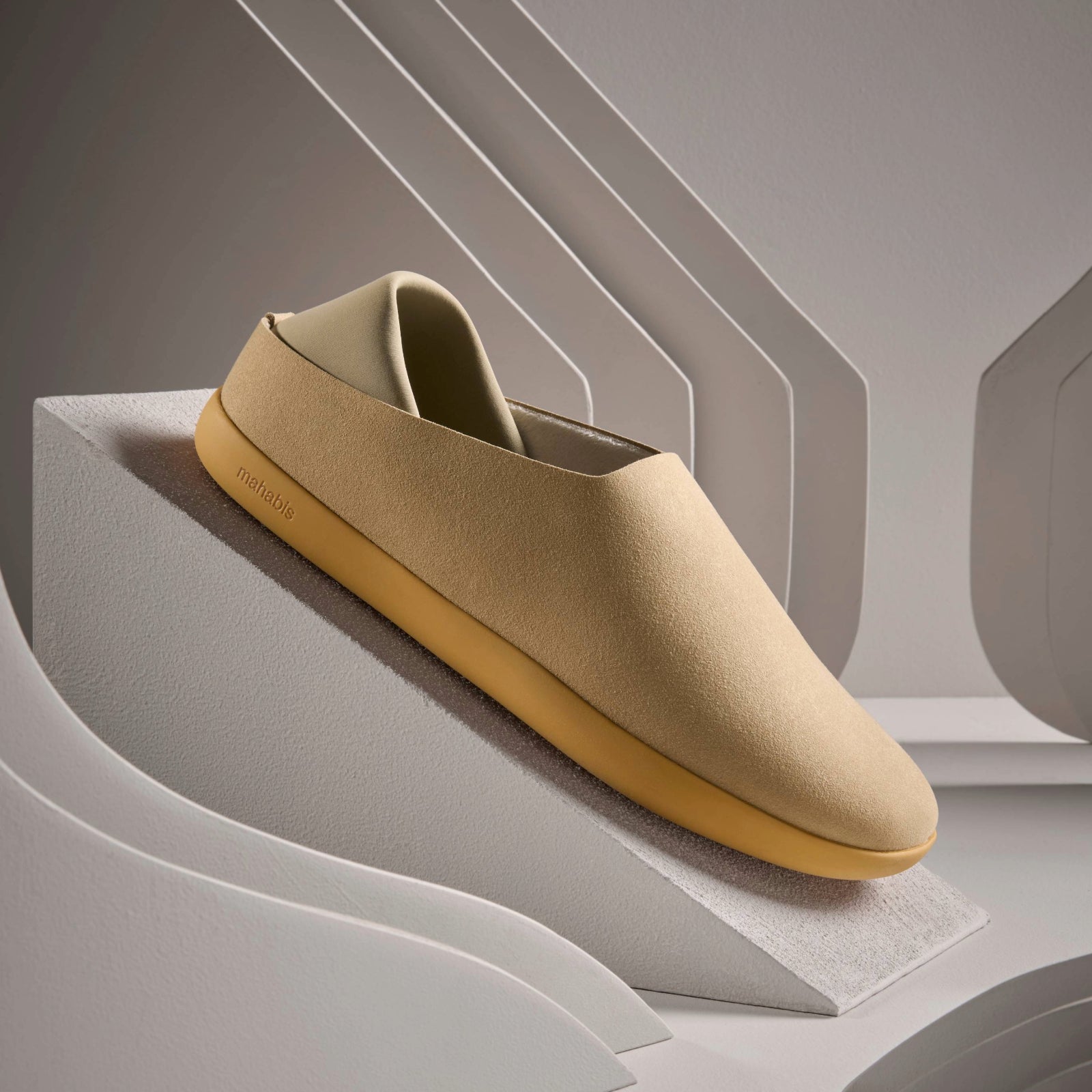mahabis NEO in beige x honey
