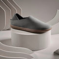 mahabis NEO in dark grey x dark gum