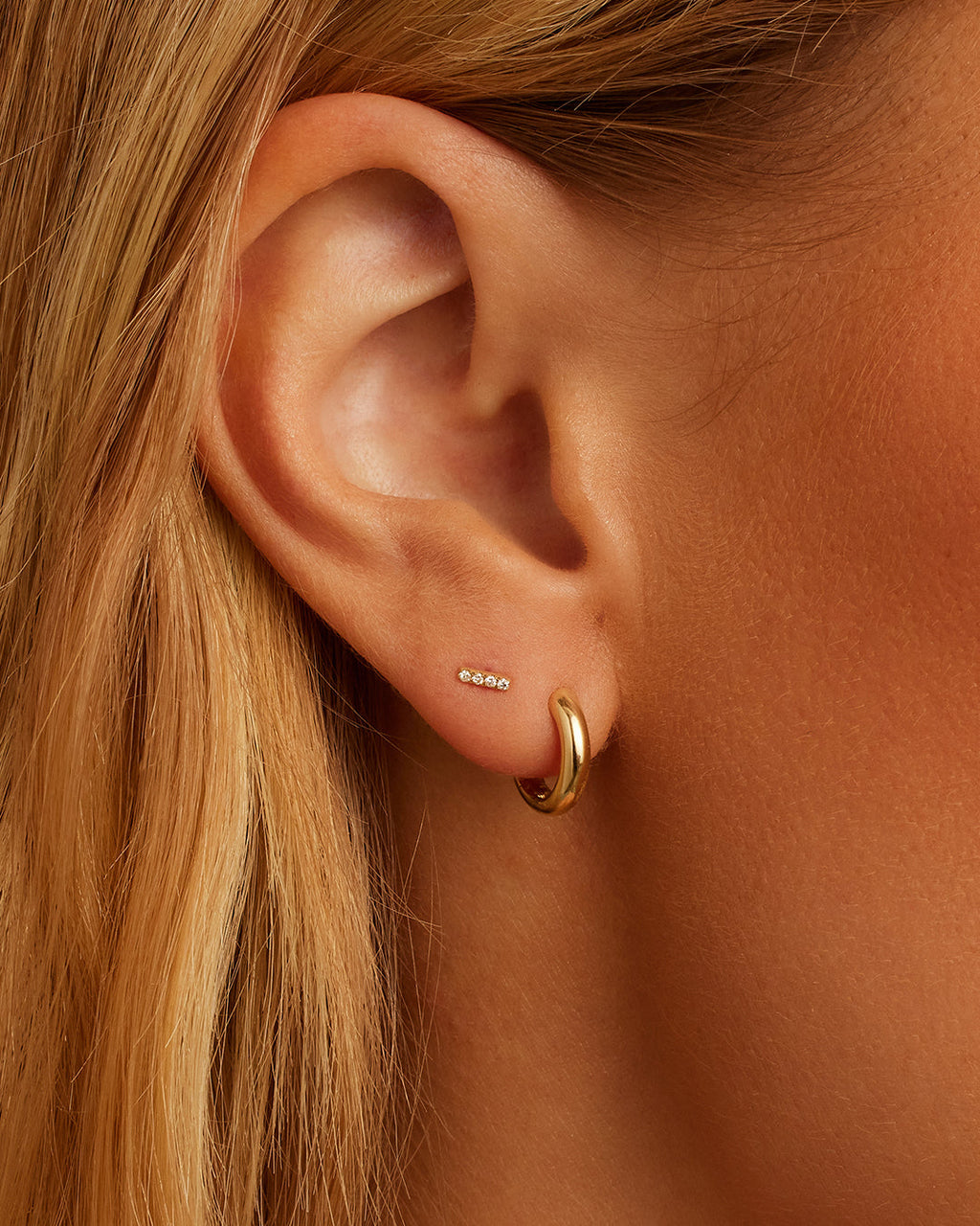 Diamond Pavé Bar Flat Back Single Stud