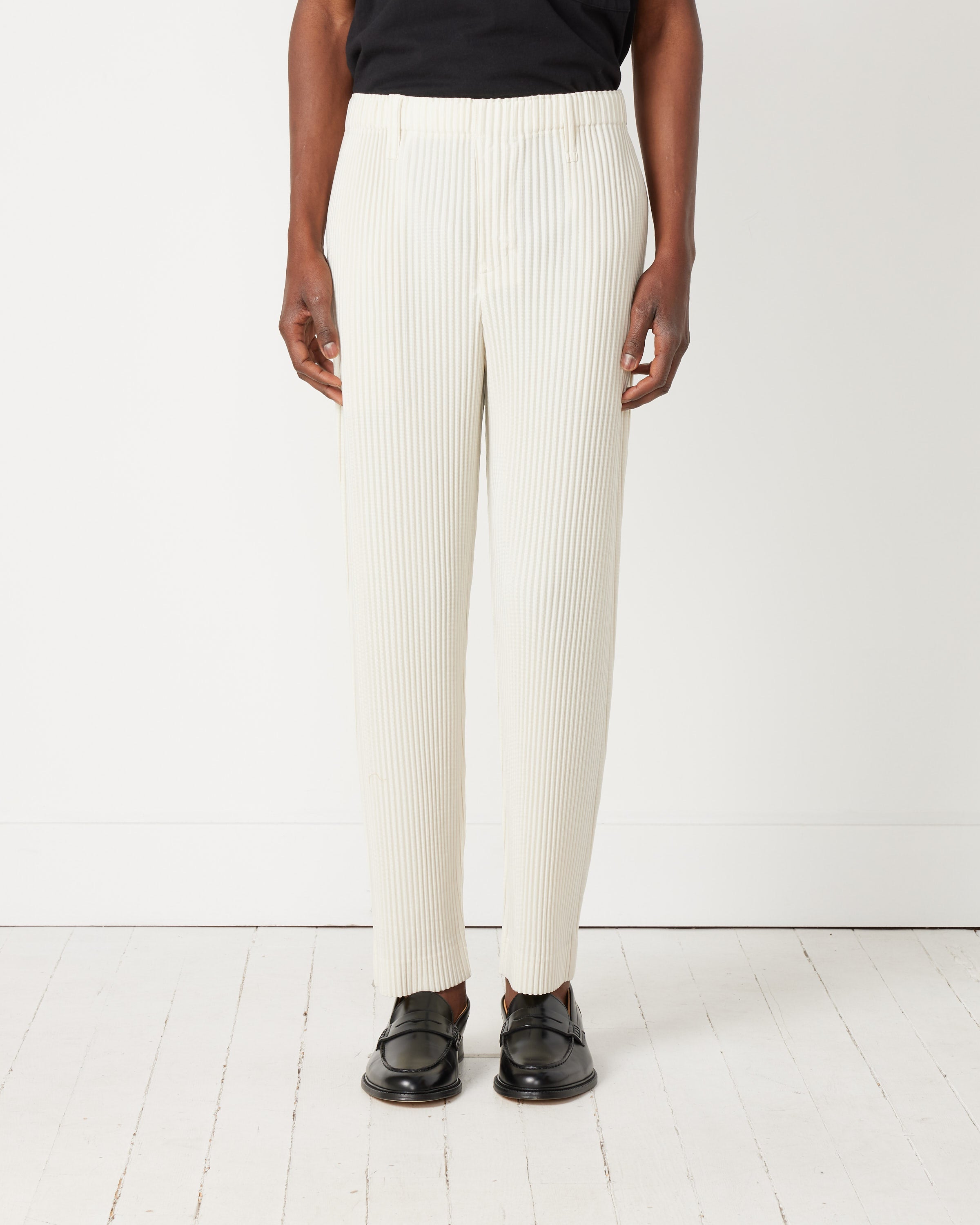 Color Pleats Pant