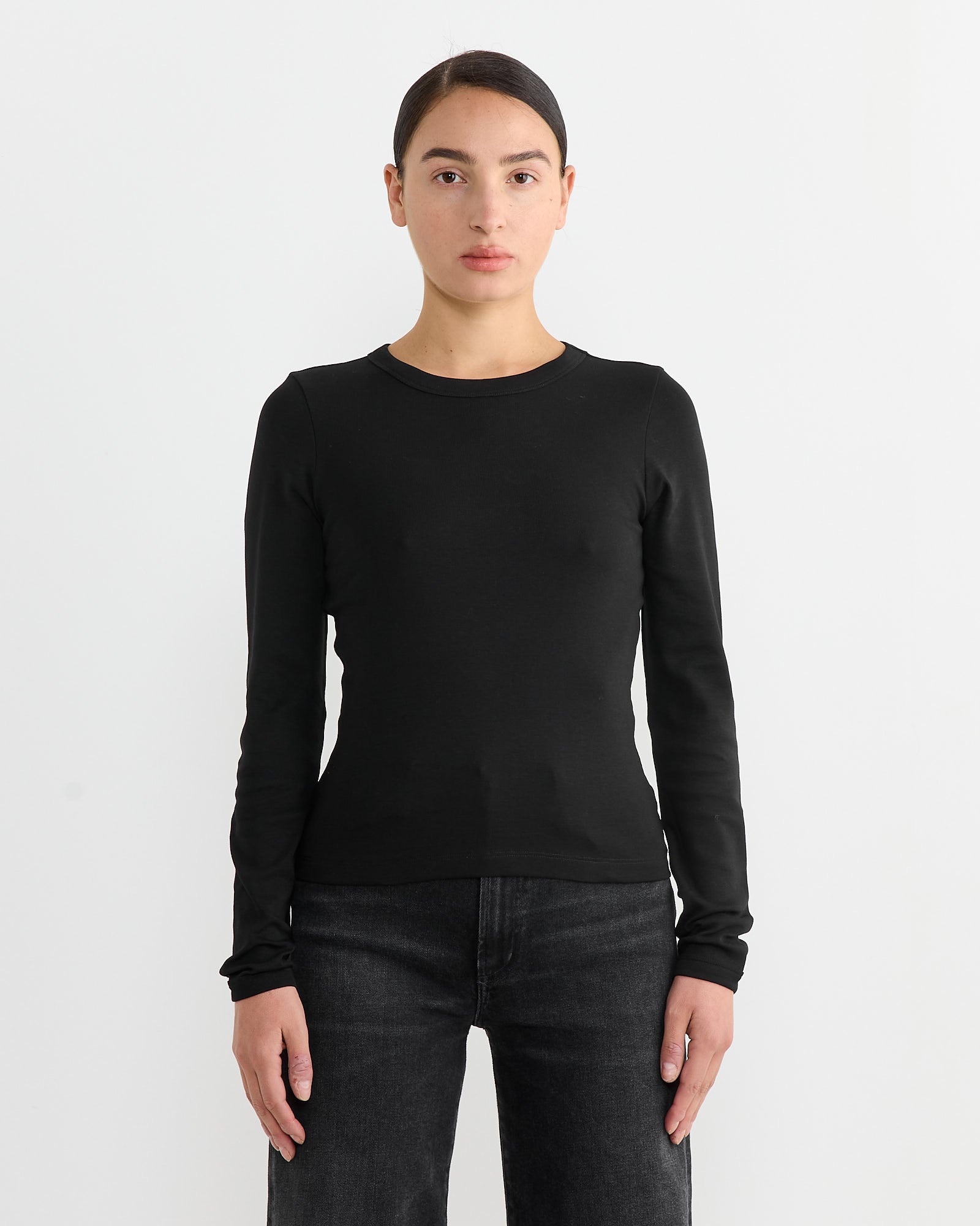 Max Tee in Black