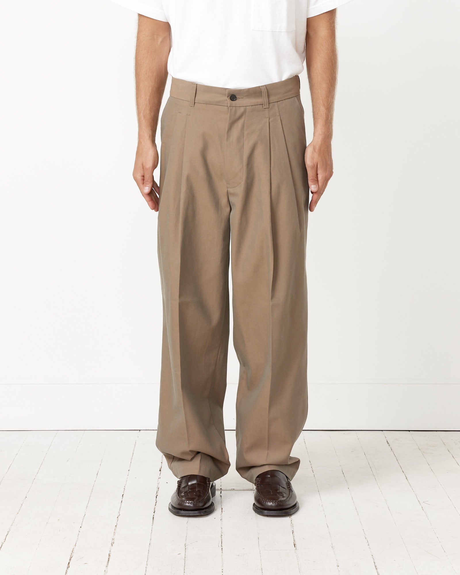 Deep Tuck Pressed Pant