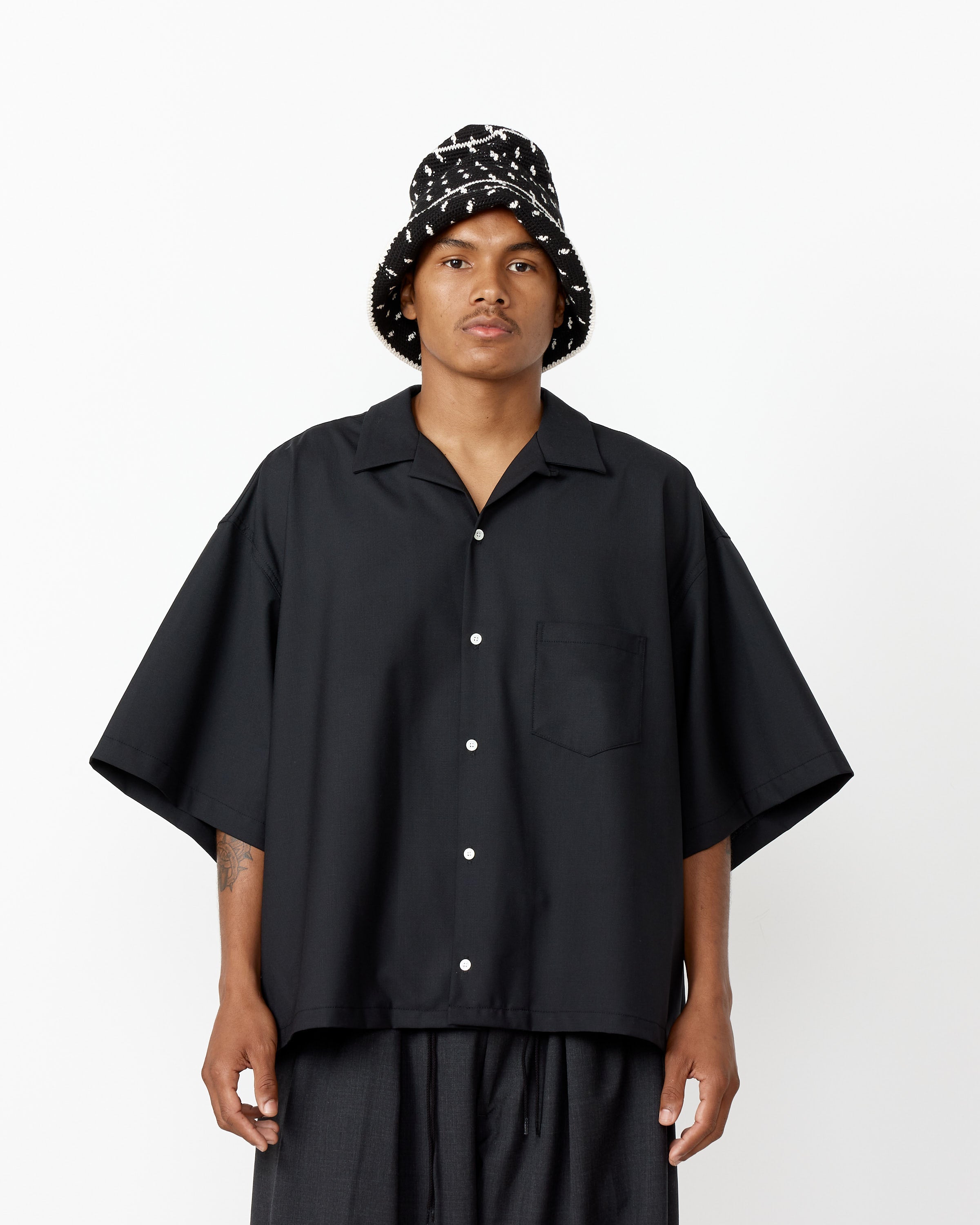 Short Sleeve Overshirt in Black