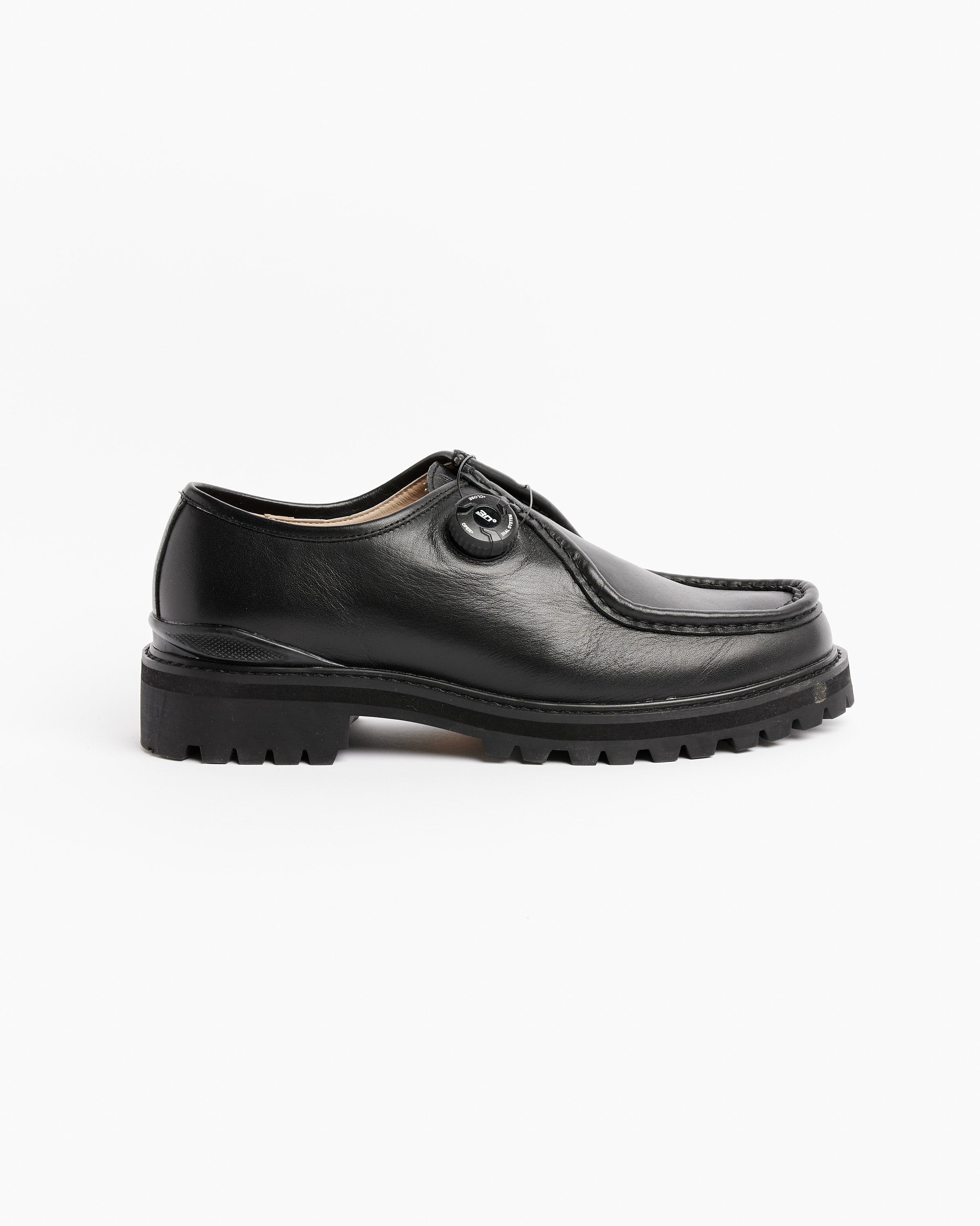 Chaussure de Marche in Black