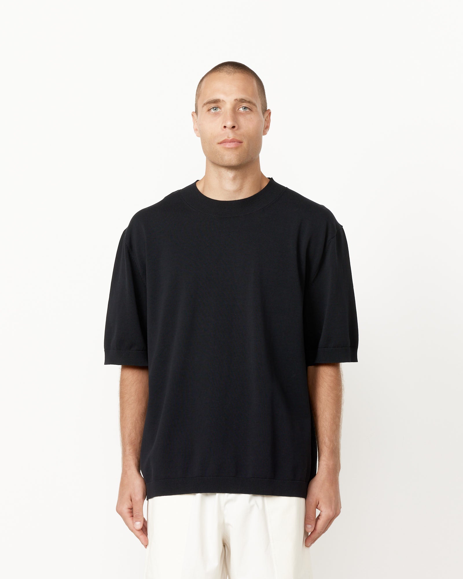 Solaris T-Shirt in Darkest Navy