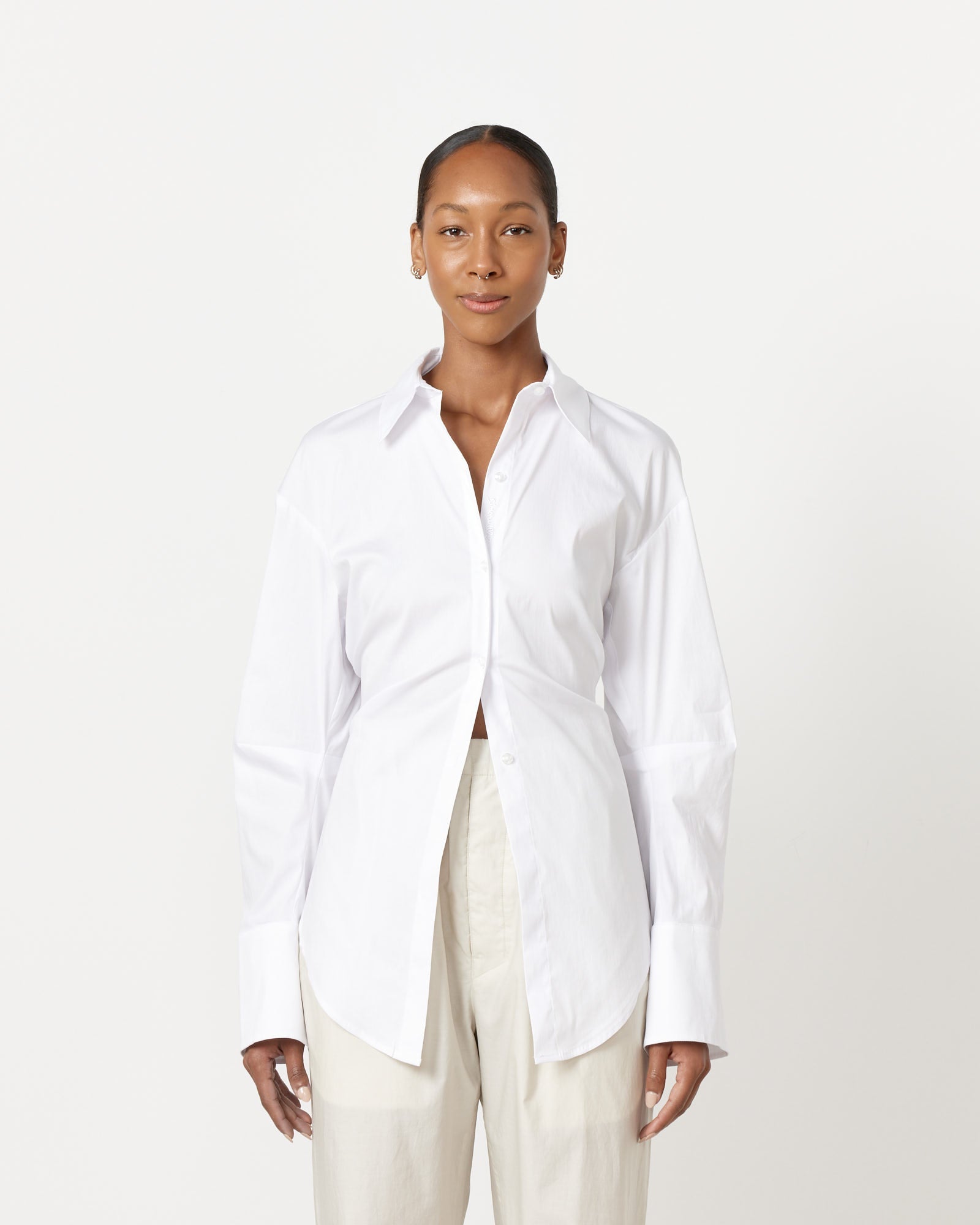 Loch Poplin Button Up Shirt in Macadamia