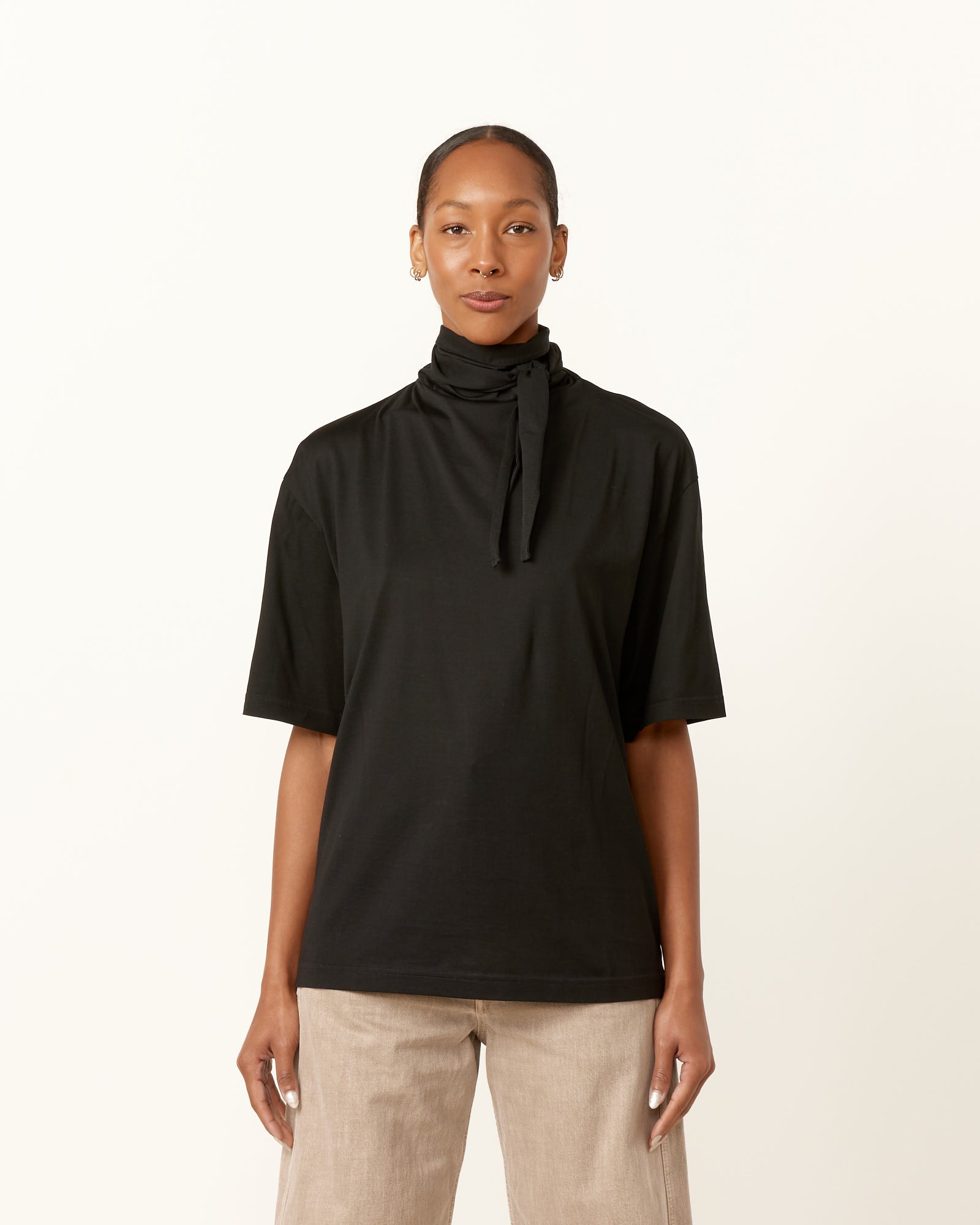 Foulard T-Shirt in Black