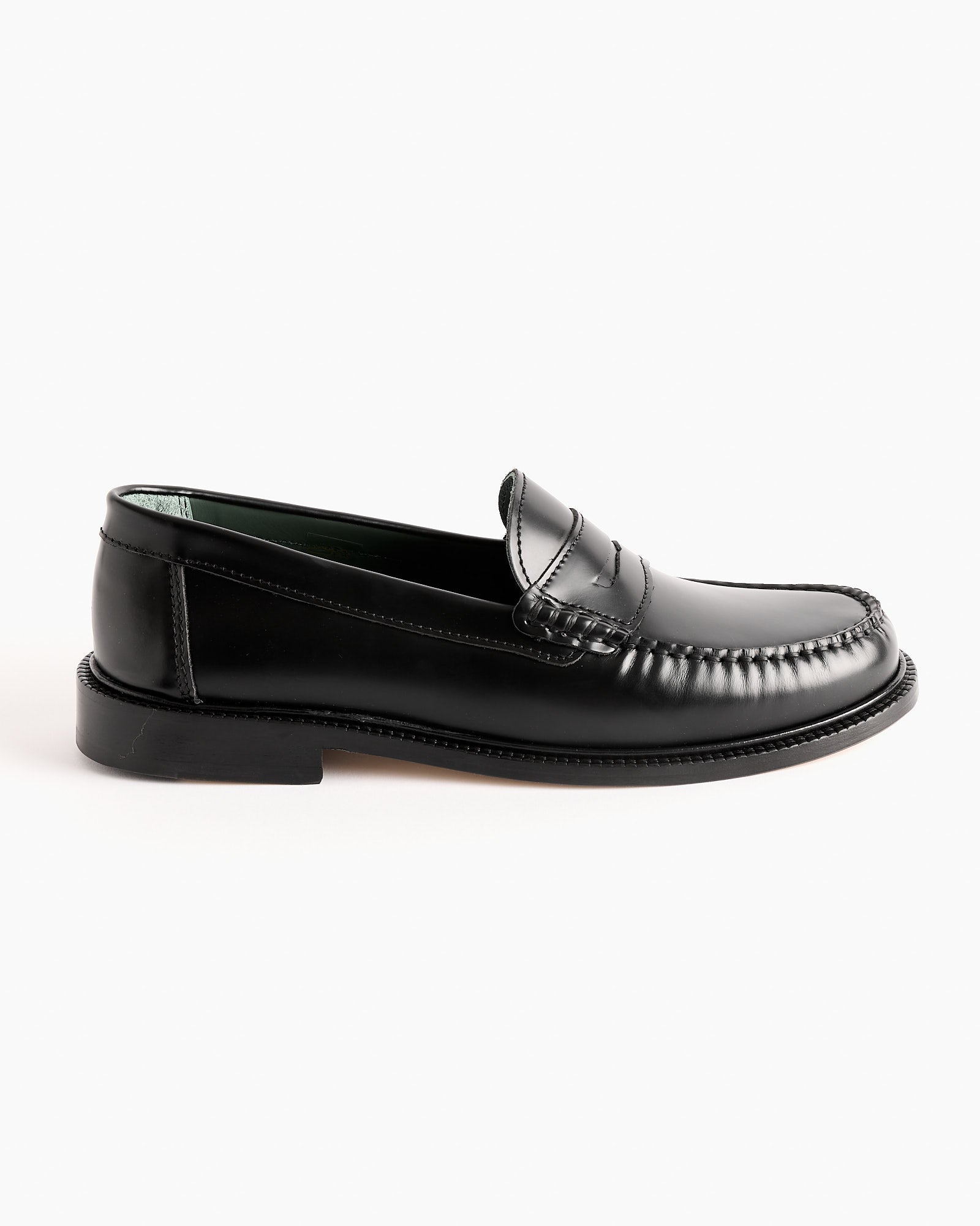 Yardee Mocassin Loafer in Black