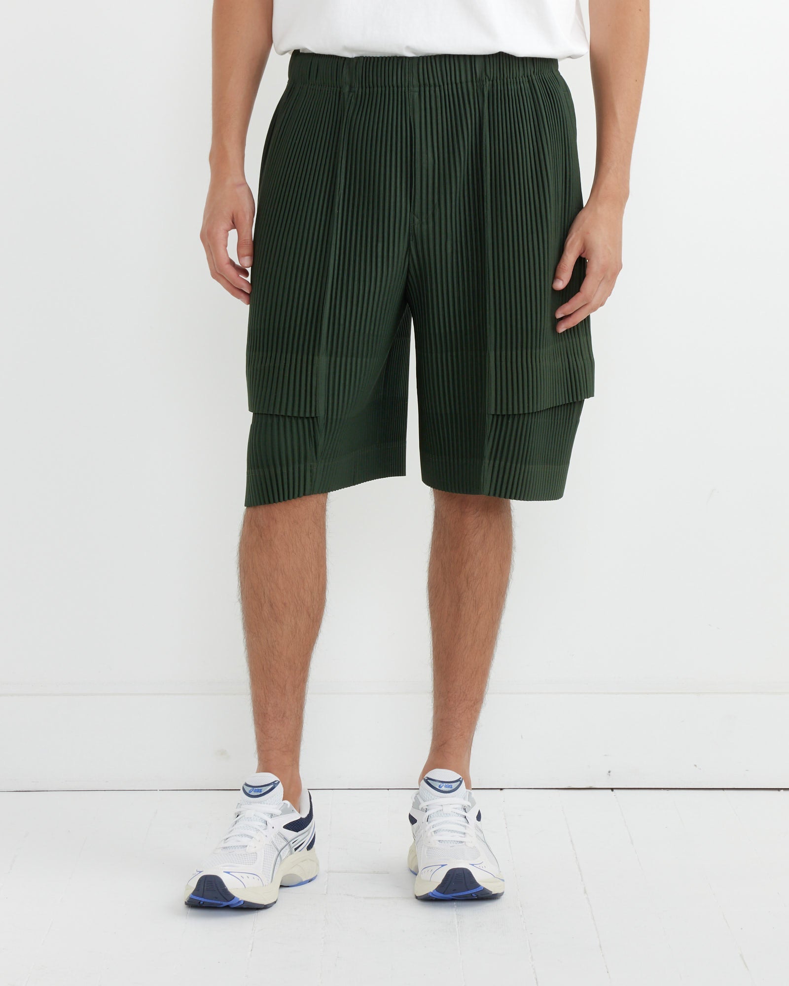 Cargo Shorts in Deep Green