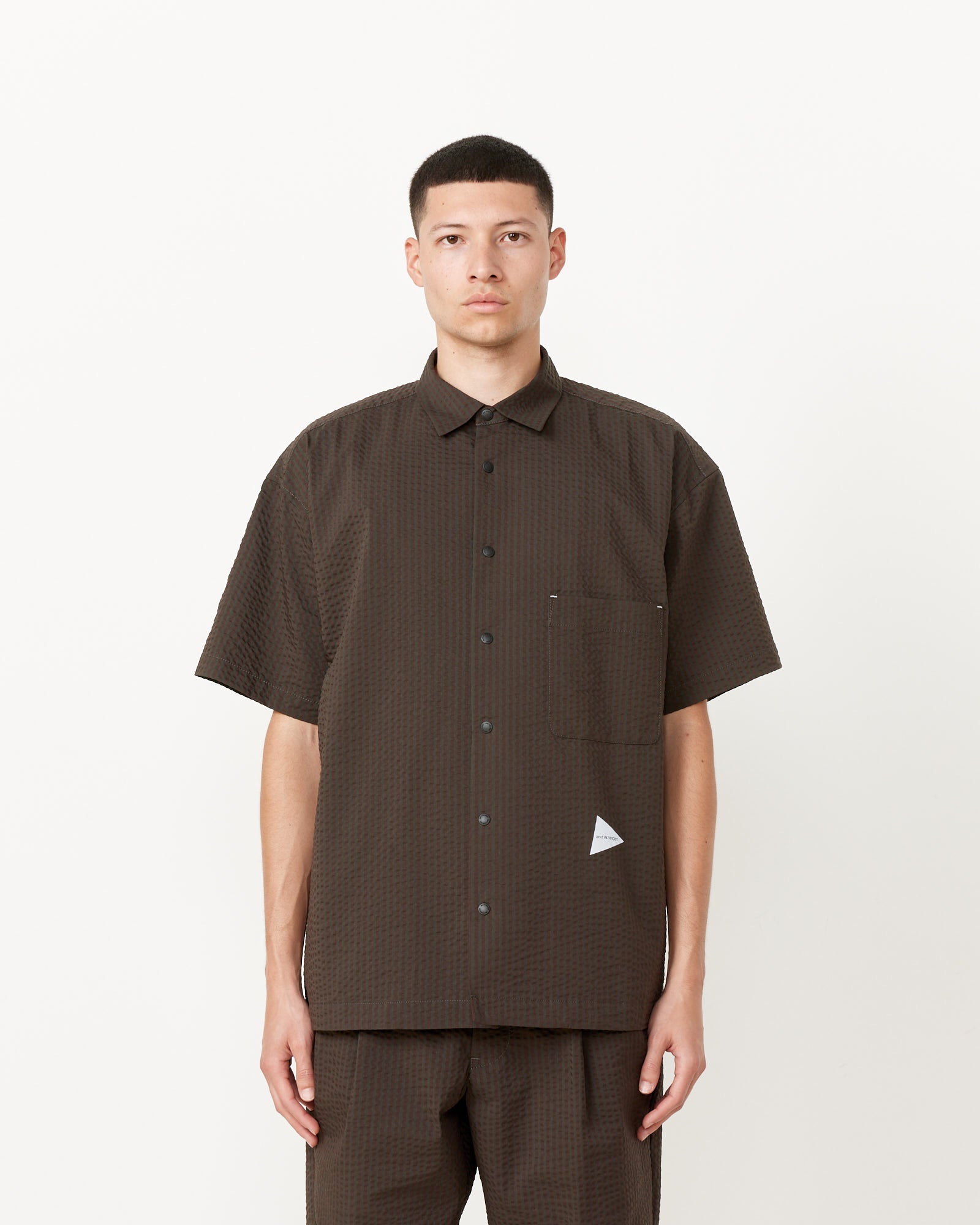 Dry Soft Seersucker Shirt in Khaki