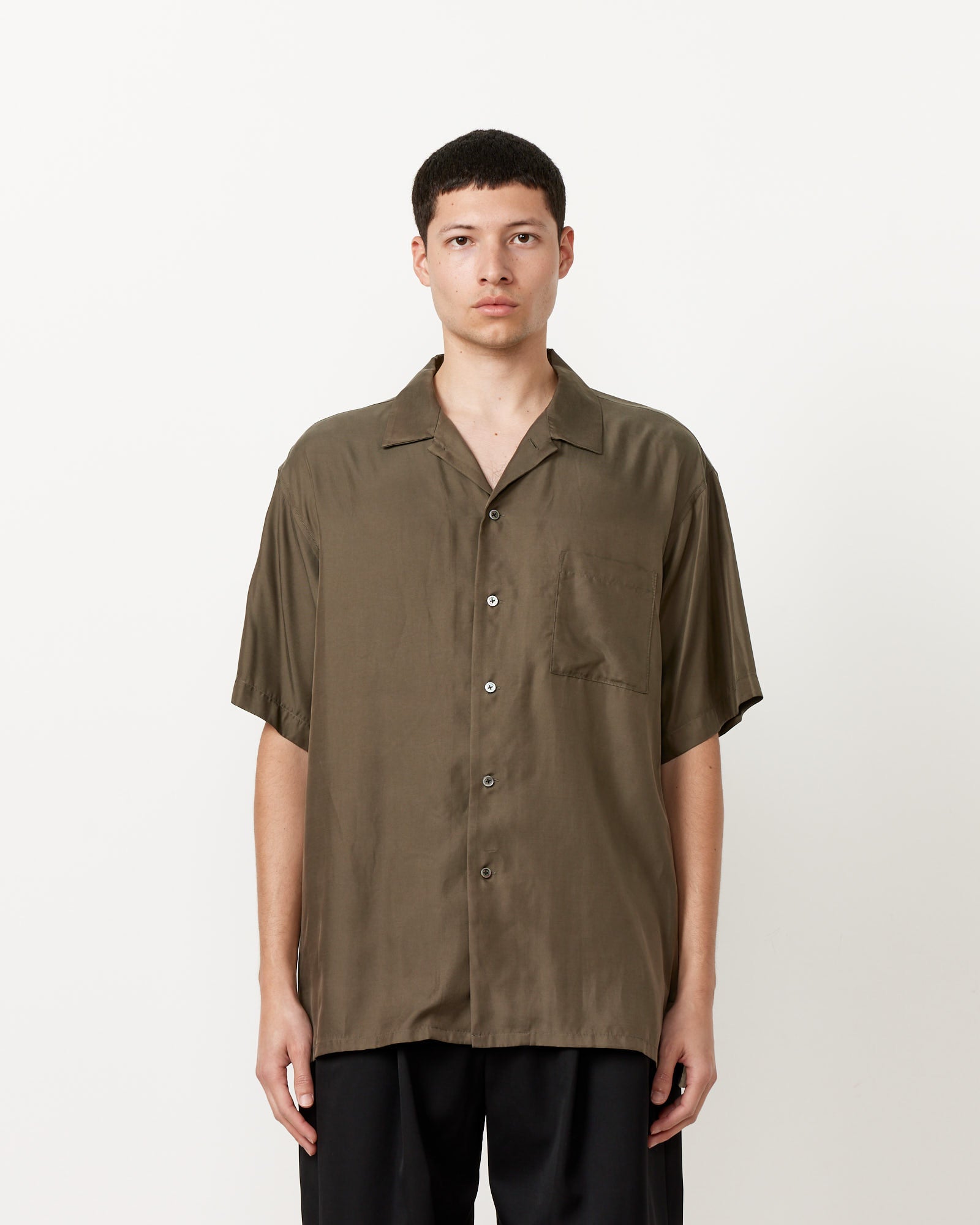 St. 834 Shirt in Grey Khaki