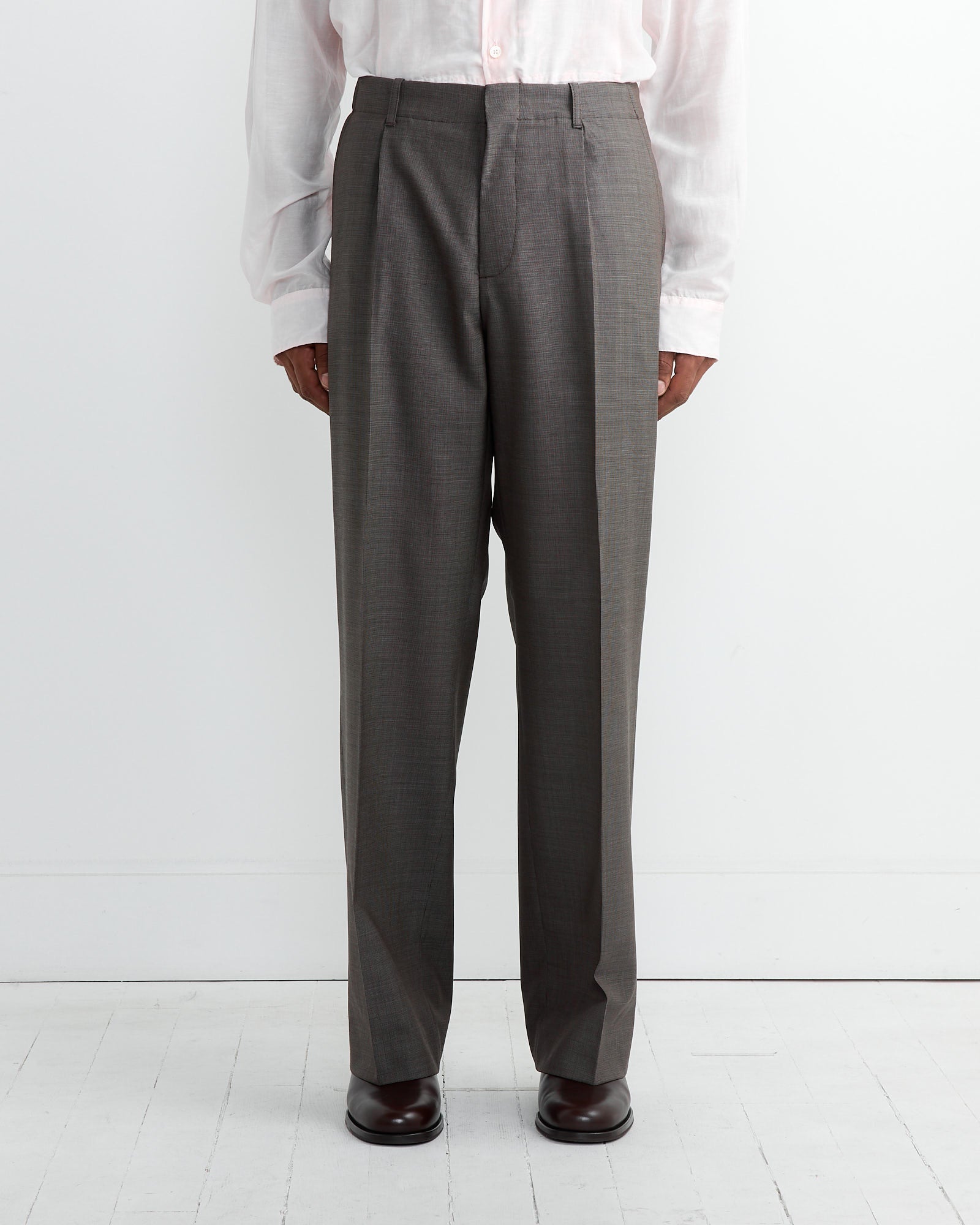 Borrowed Chino in Grey Atom