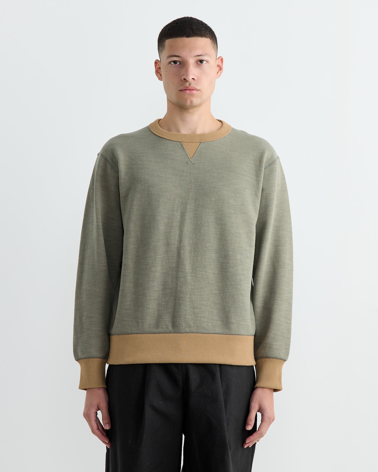 GG Sweat Crewneck in Olive/Ocher