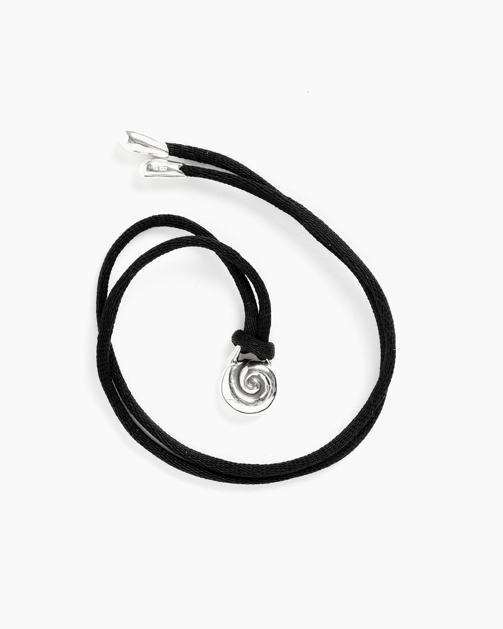 Nautilus Choker