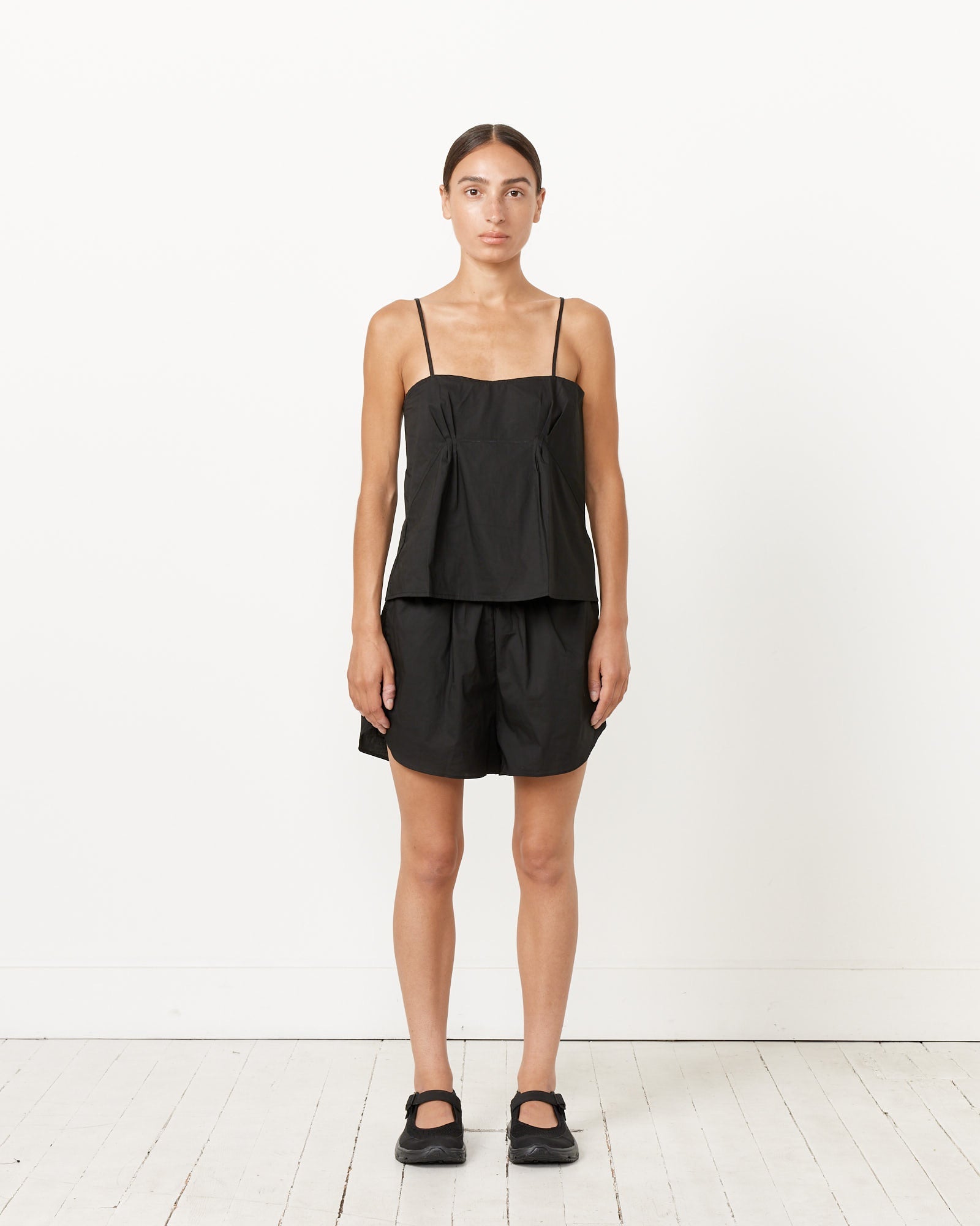 Pleat Set in Black