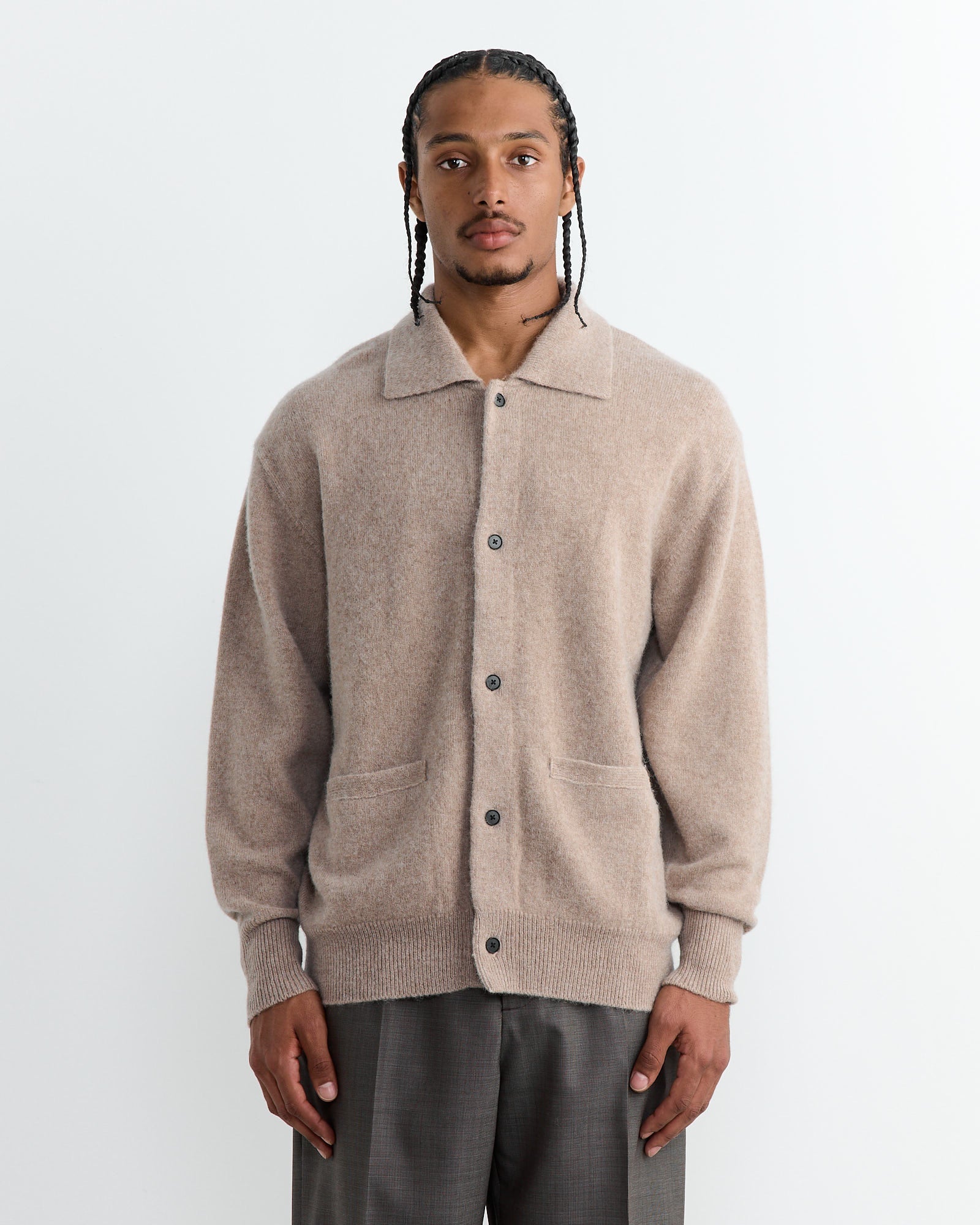 St. 994 Cardigan in Beige