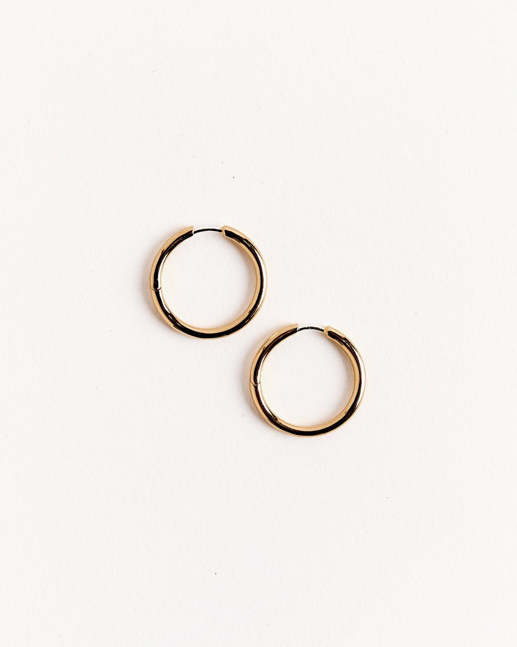 Medium Seamless Hoops in Gold Tone