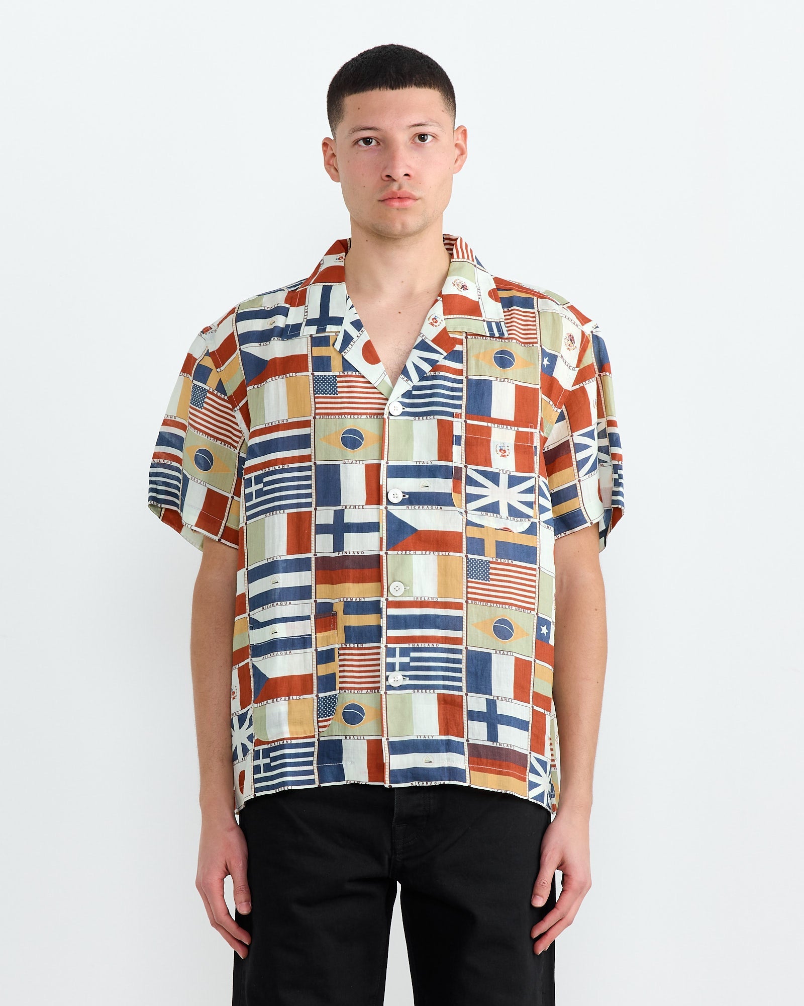 International Shirt in Multi
