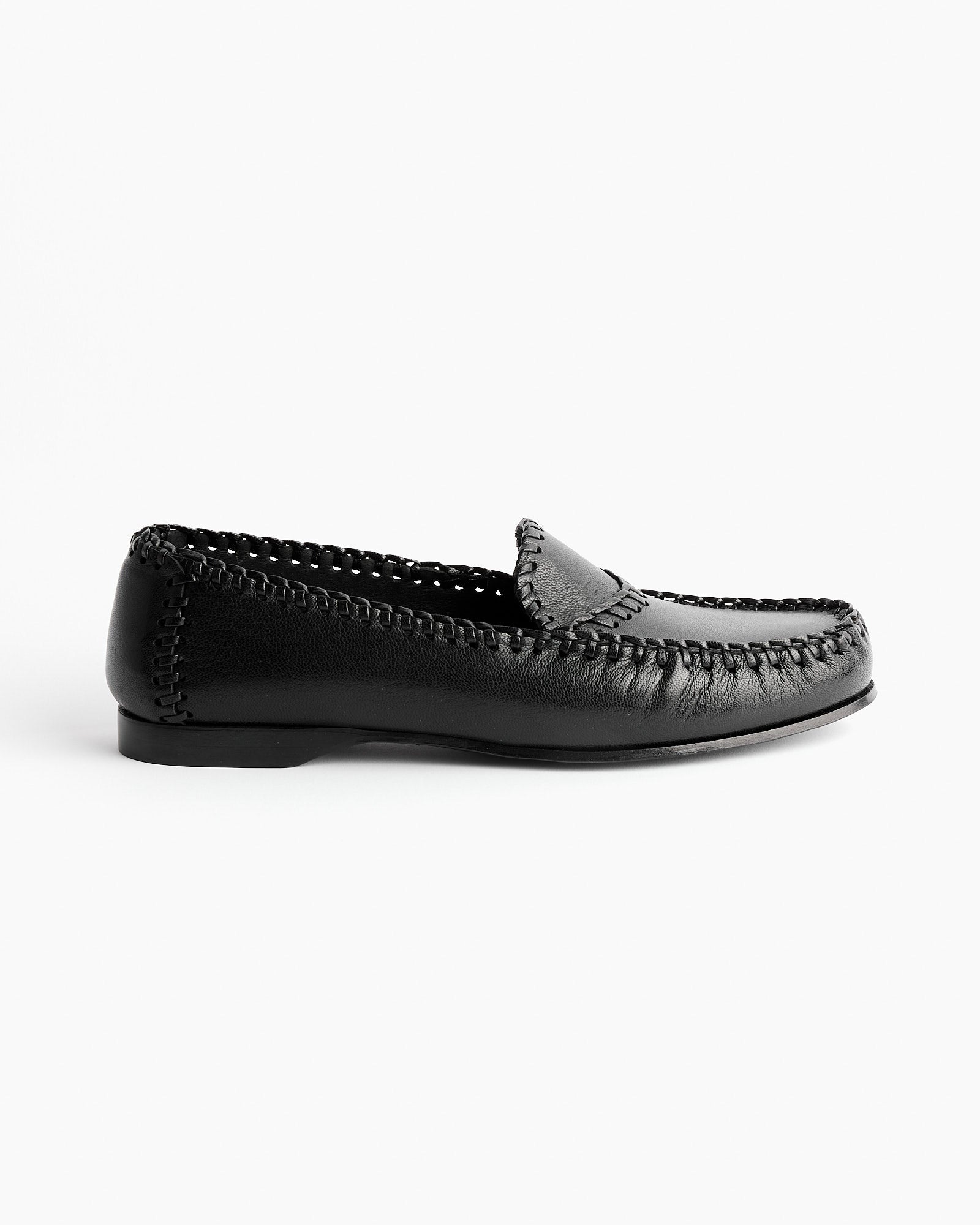 Sastre Supple Shiny Loafer in Black