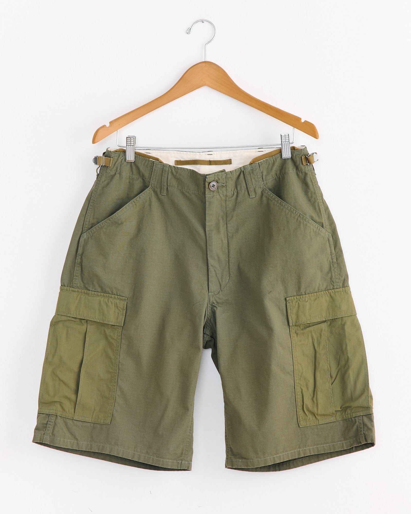 Cargo Short in Olive Drab
