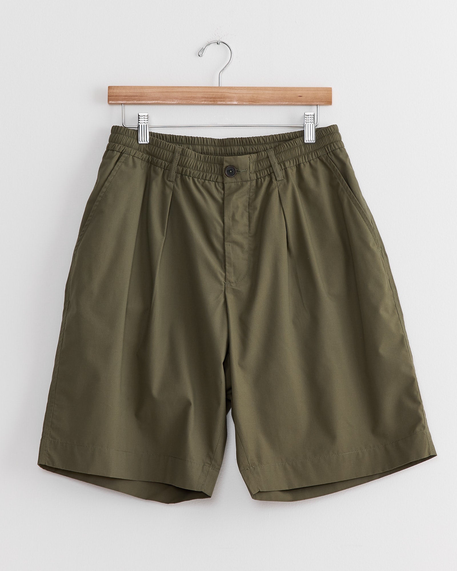 Pleated Track Short in Olive