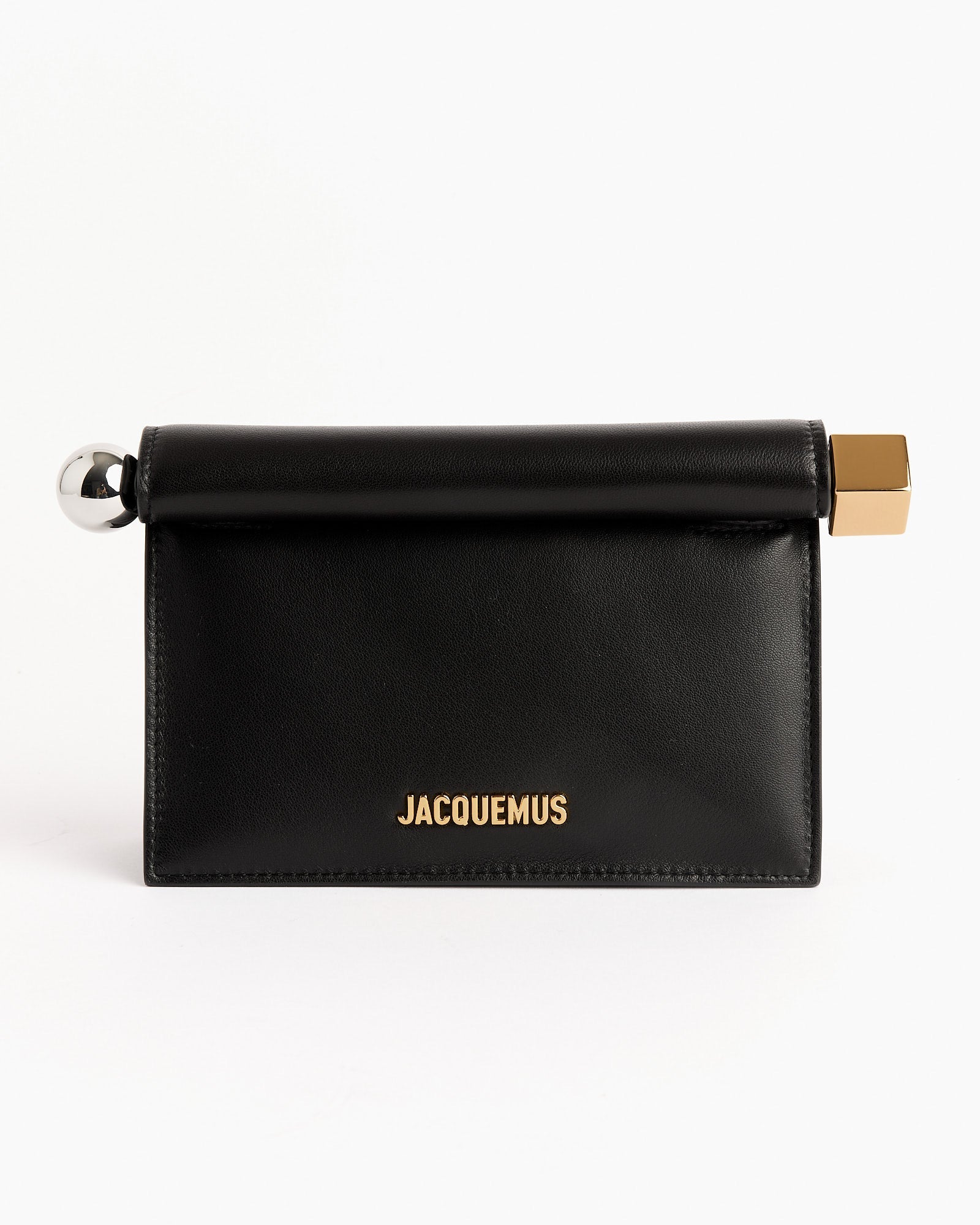Le Petite Pochette Round C Bag in Black
