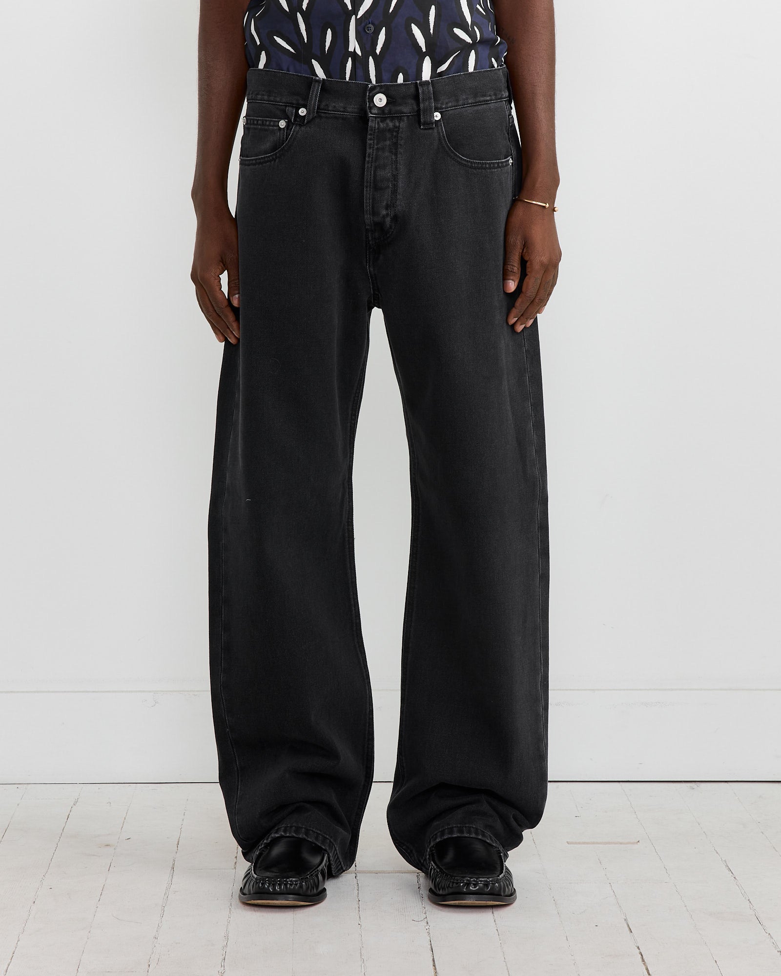 Le De Nimes Droit Pant in Black