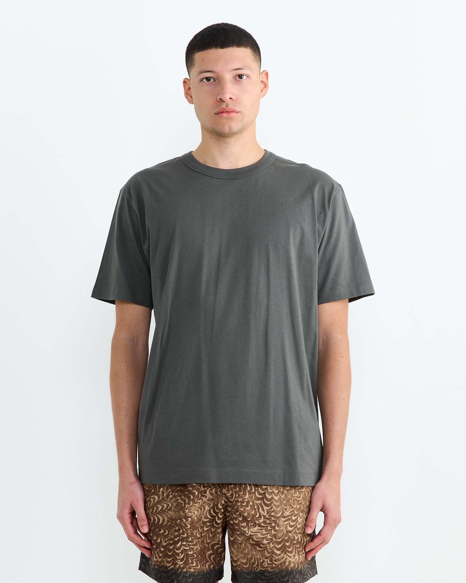T-Shirt in Dark Grey