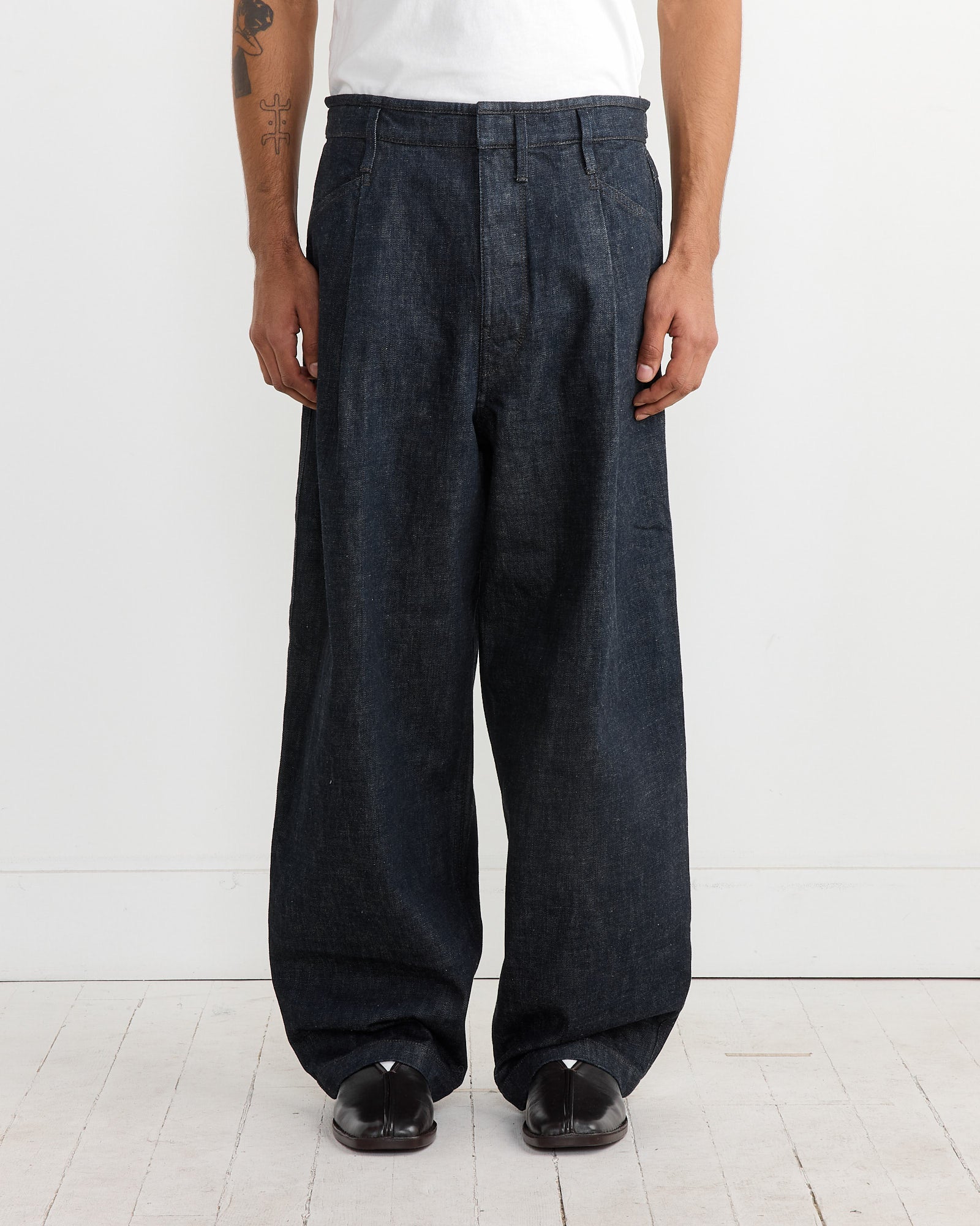 Pleated Workwear Pant in Denim Indigo