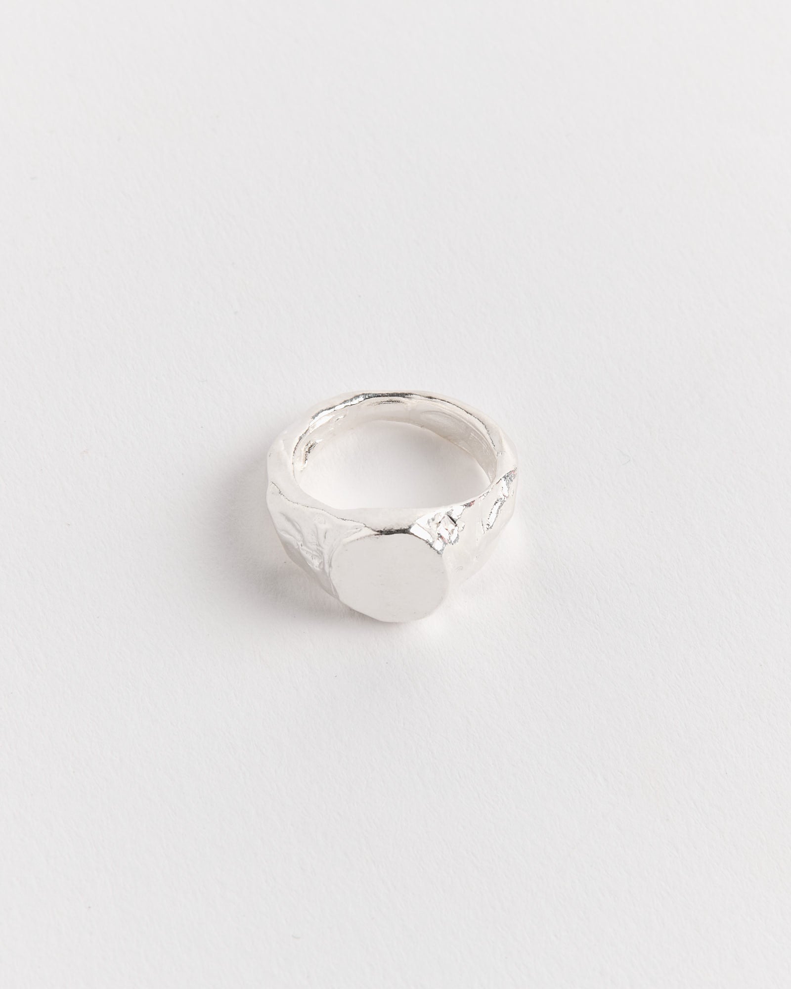 Sello Soye Ring in Silver