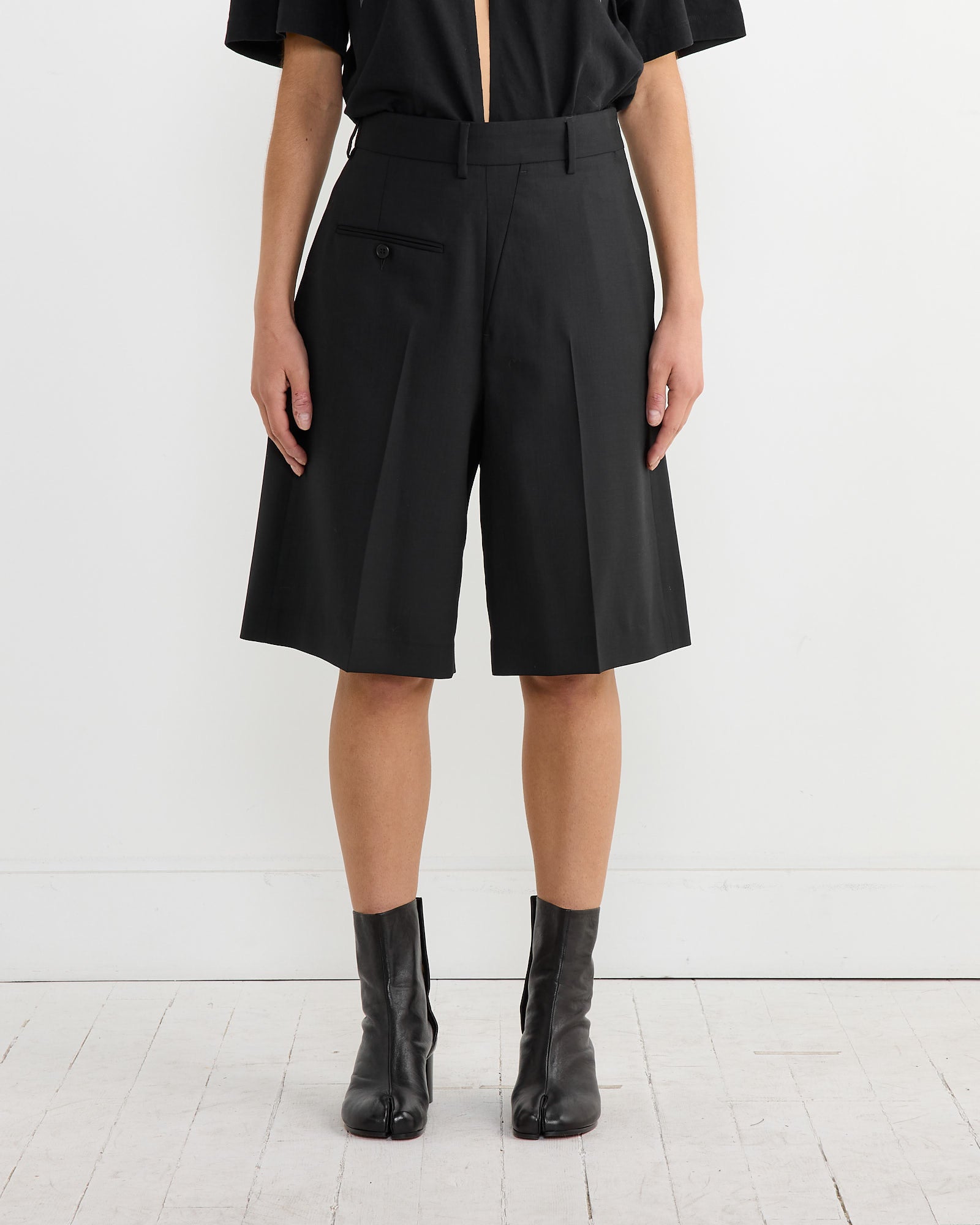 Twisted Tailored Shorts in Black