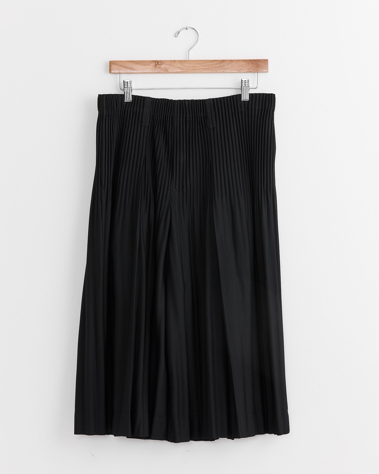 Tailored Pleats 1 Pant in Black