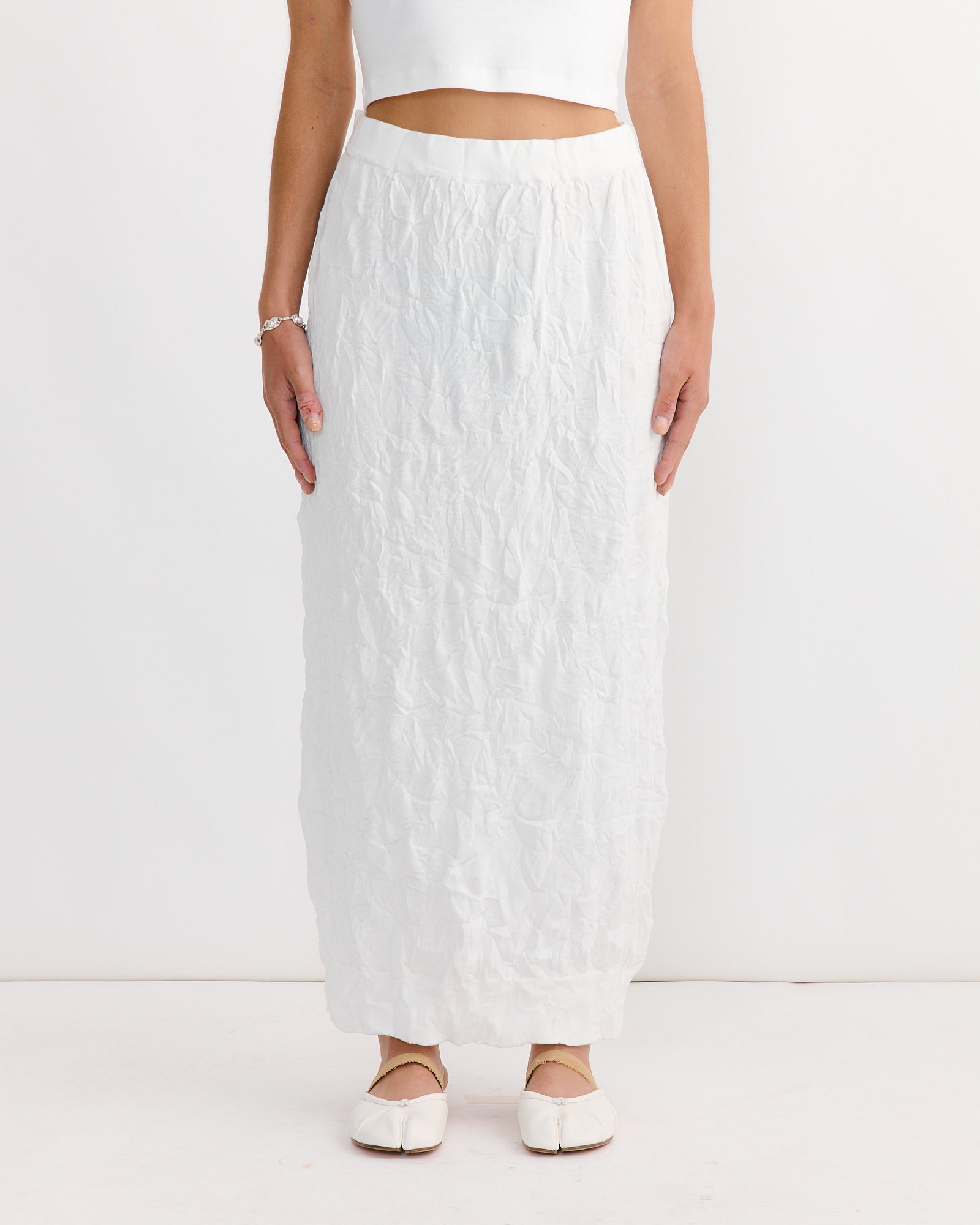 Crinkled Knit Skirt in White