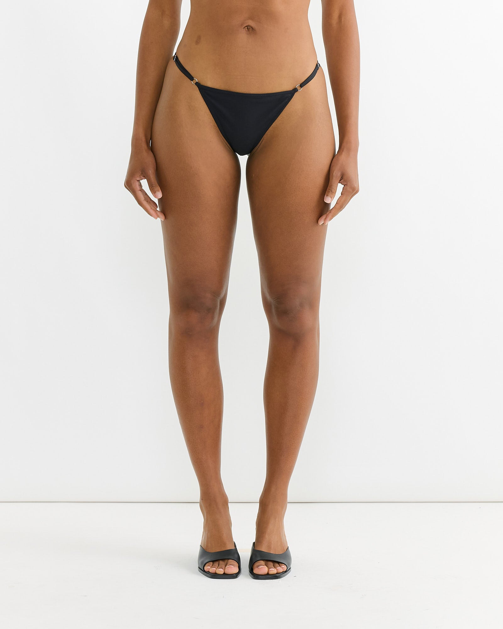 Carolina Bikini Bottom in Black