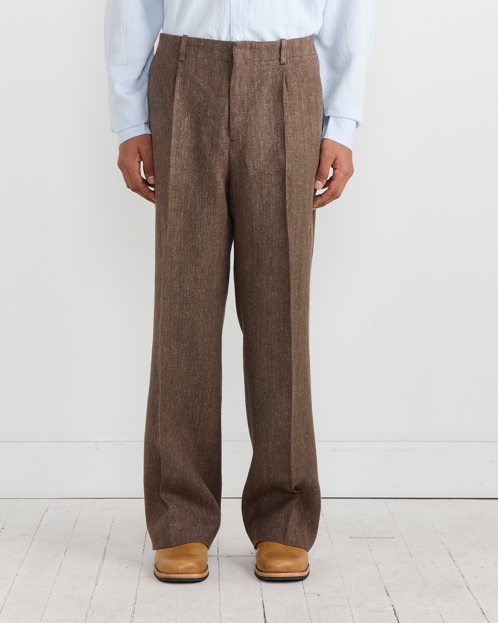 Borrowed Chino in Tobacco