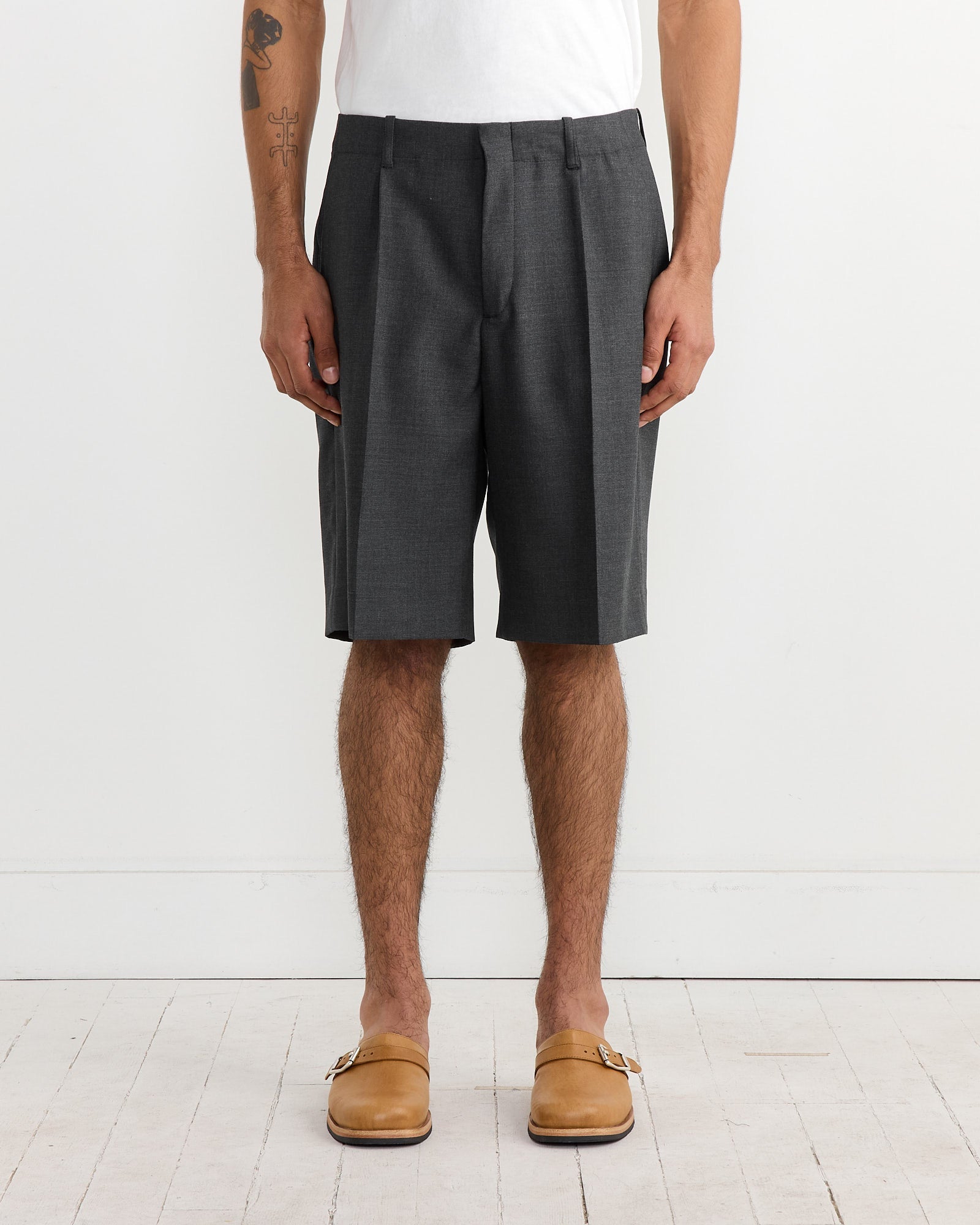 Borrowed Short in Premium Charcoal