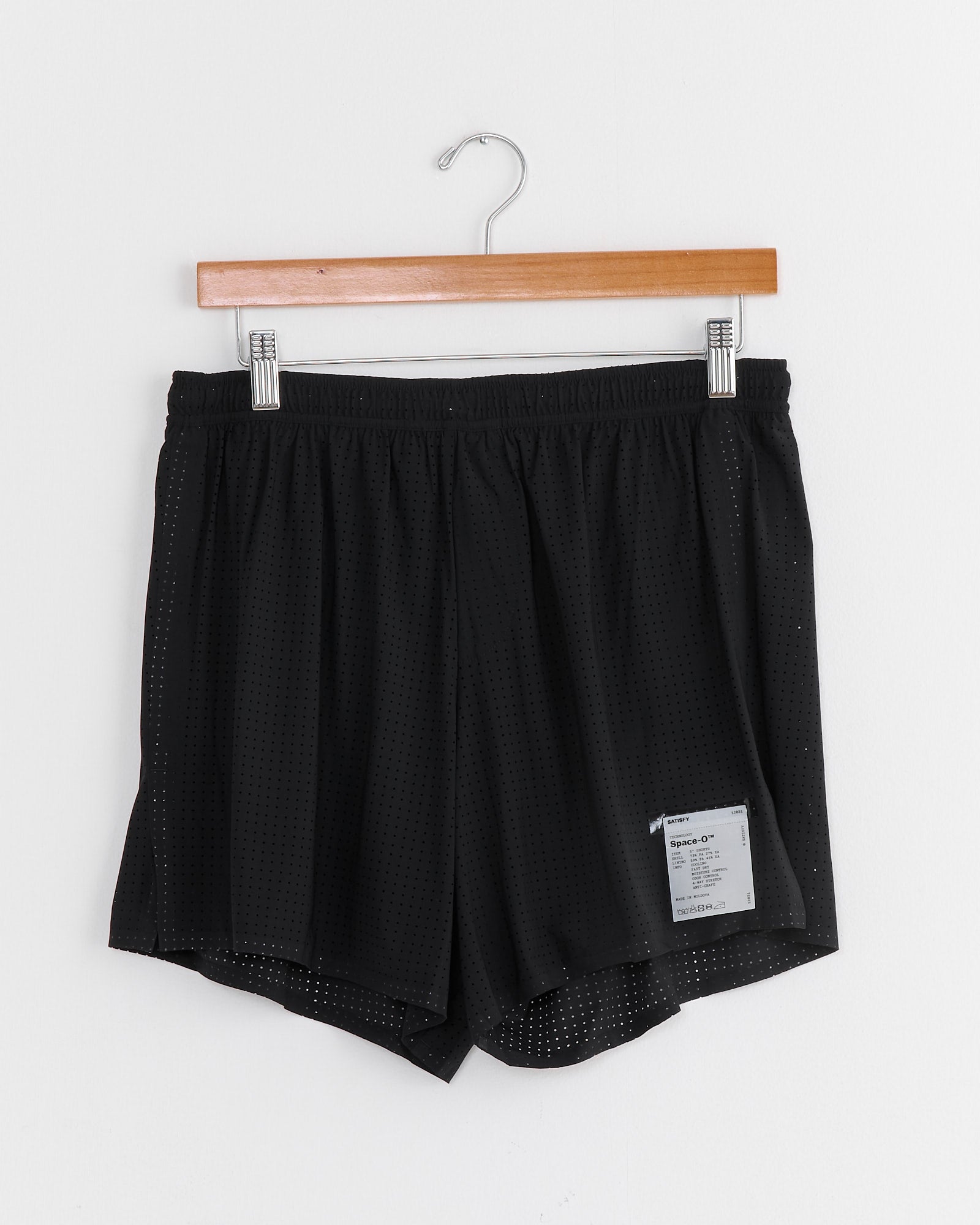 Space-O 5" Short in Black