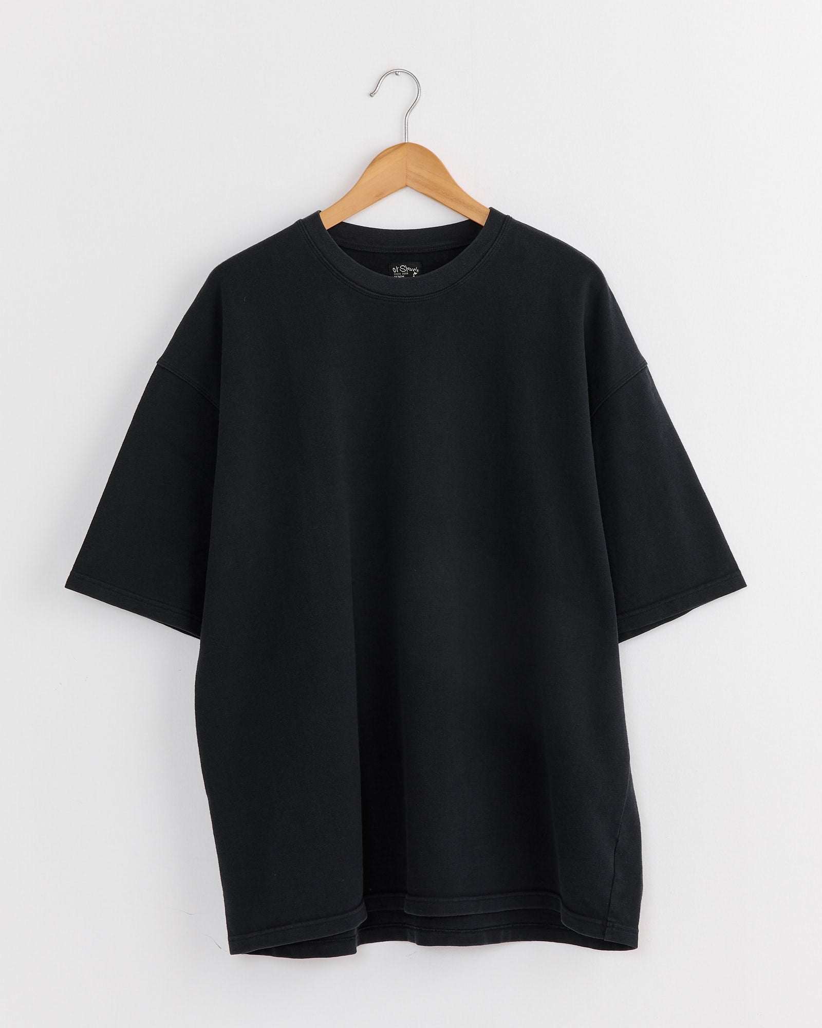 Loose Fit T-Shirt in Black